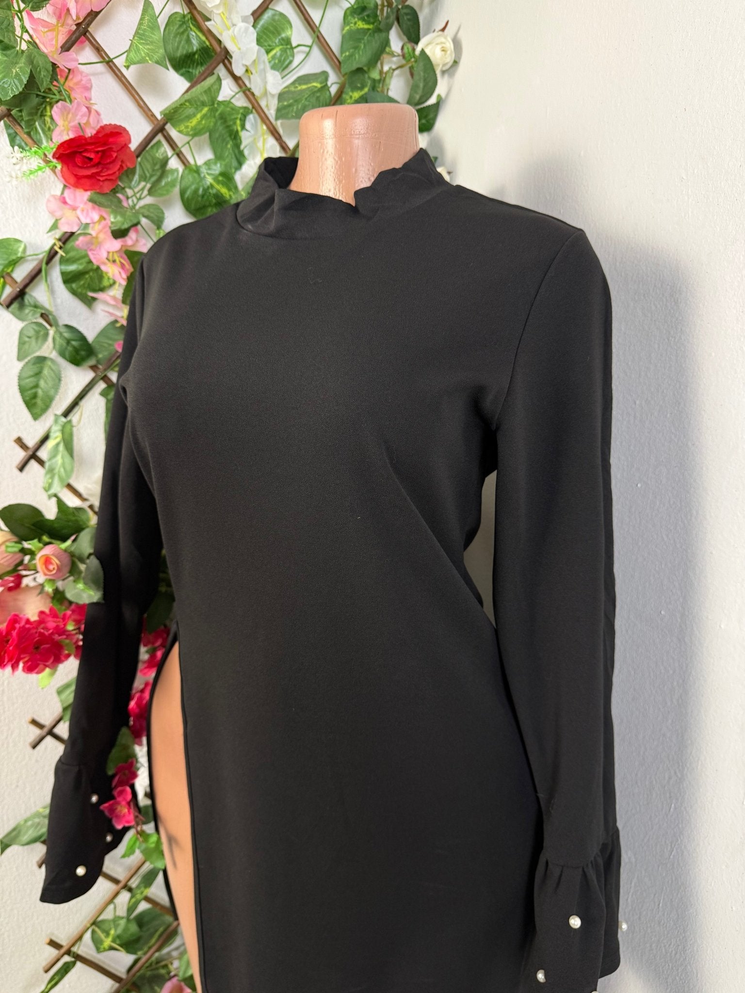 Robe top manche longue avec fente  - Perluna Store - kinshasa
