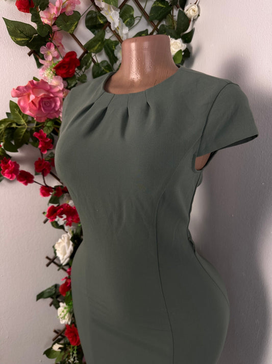 Robe moulante manche courte - Perluna Store