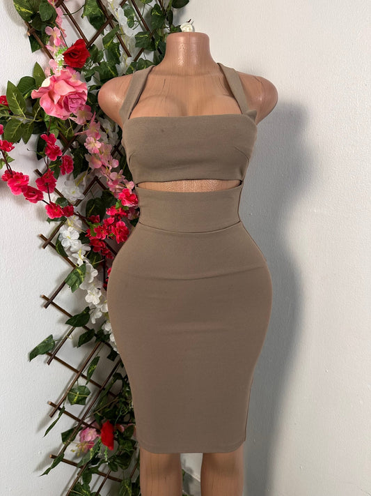 Robe moulante a bretelle mi longue - Perluna Store
