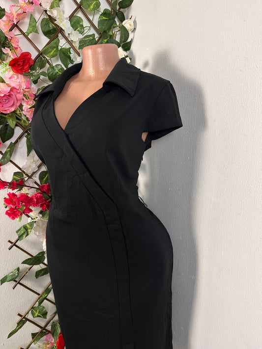 Robe t-shirt croisée simple et cintré à manche courte - Perluna Store