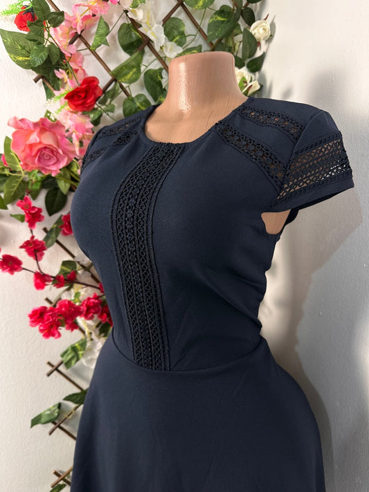 Robe évasé manche courte à colle rond - Perluna Store