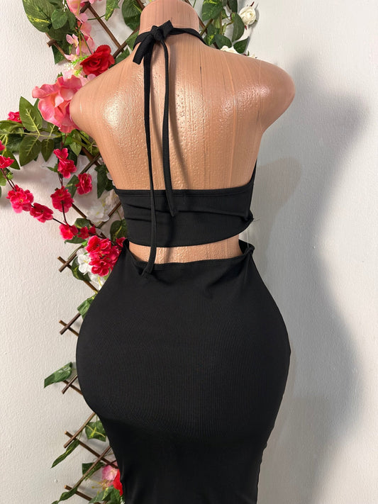 Robe moulante mi longue décolleté halter - Perluna Store