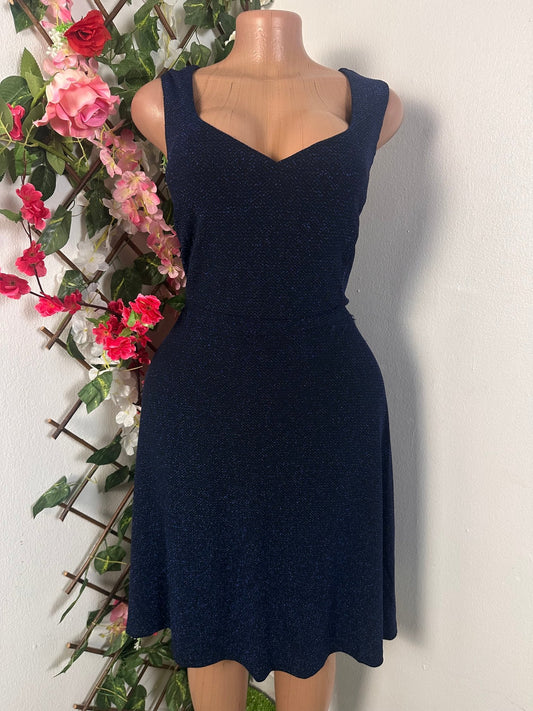 Robe évasée sans manche pailleté décolleté carrée - Perluna Store