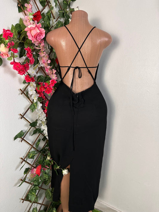 Robe longue moulante a fine bretelle dos croisé dénudée - Perluna Store
