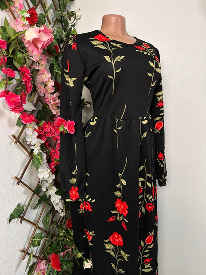 Robe longue élégante à manche longue fleuri - Perluna Store