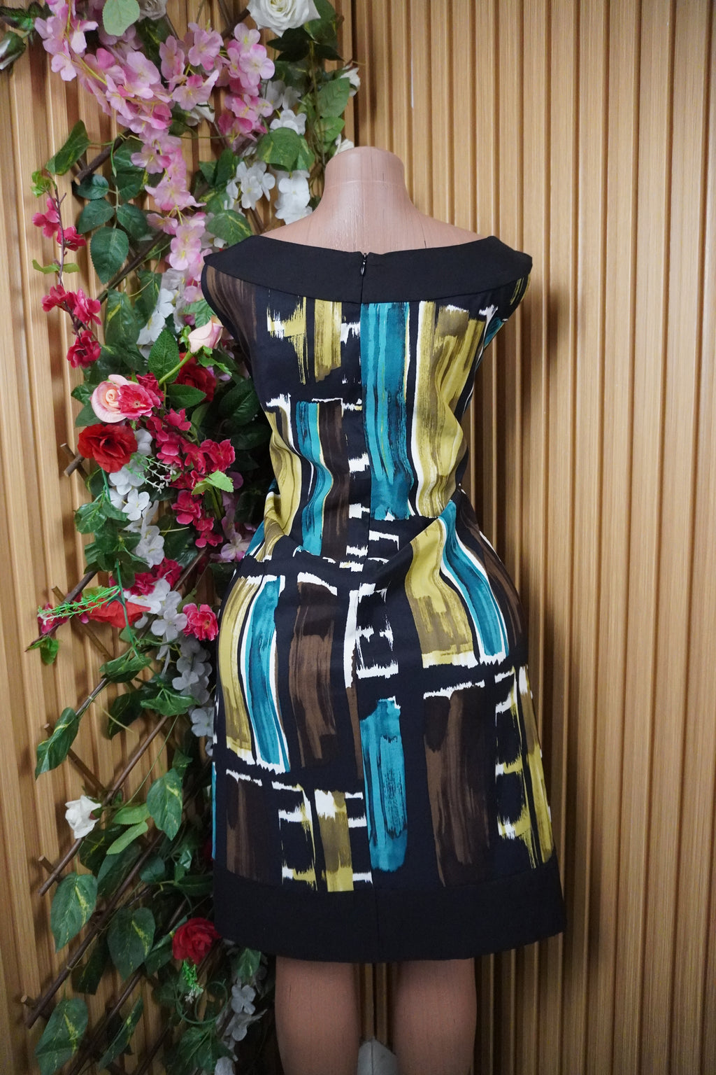 Robe droite sans manches motif coloré-M