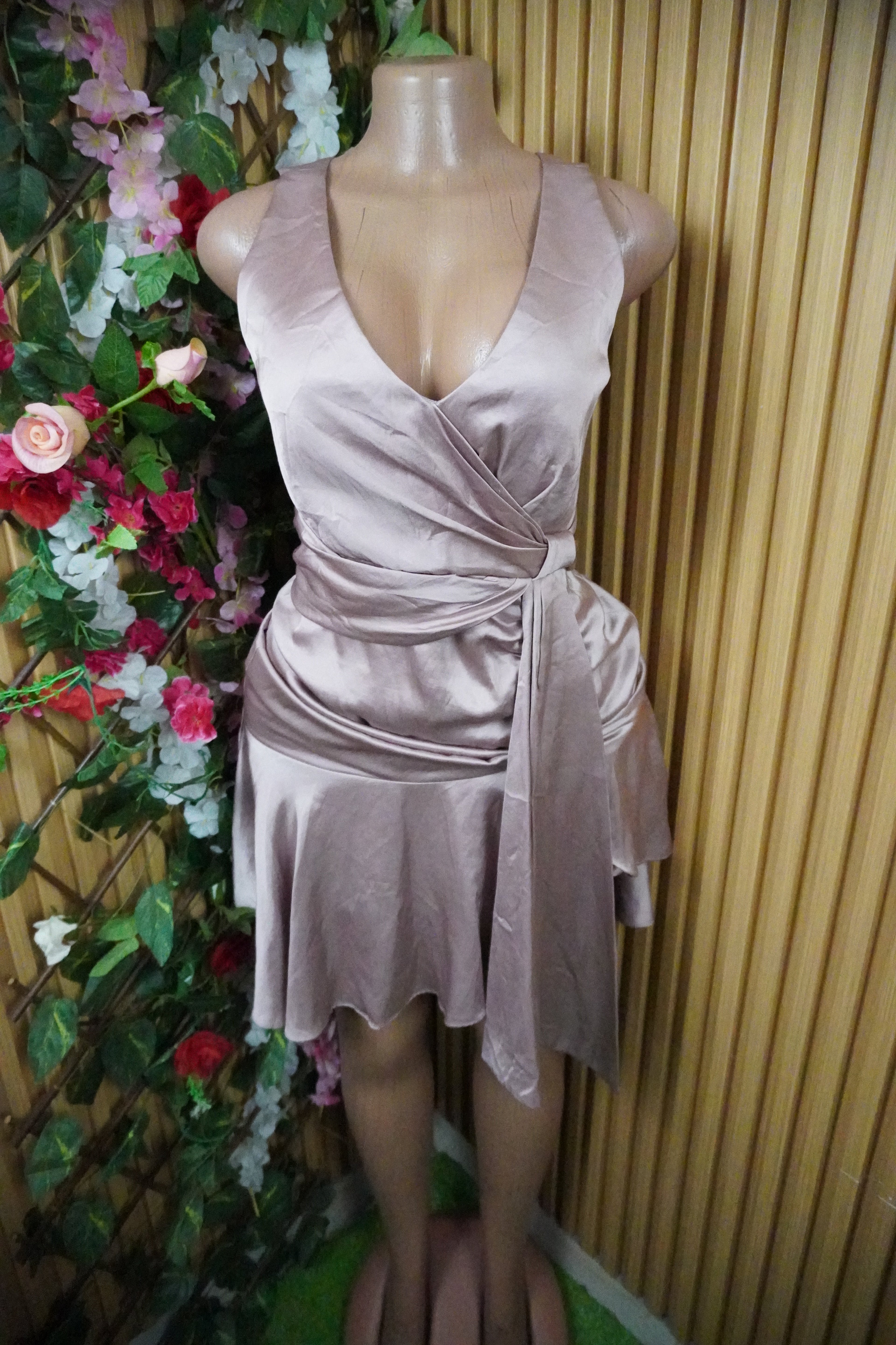 Robe soirée évasée sans manches décolletée-M