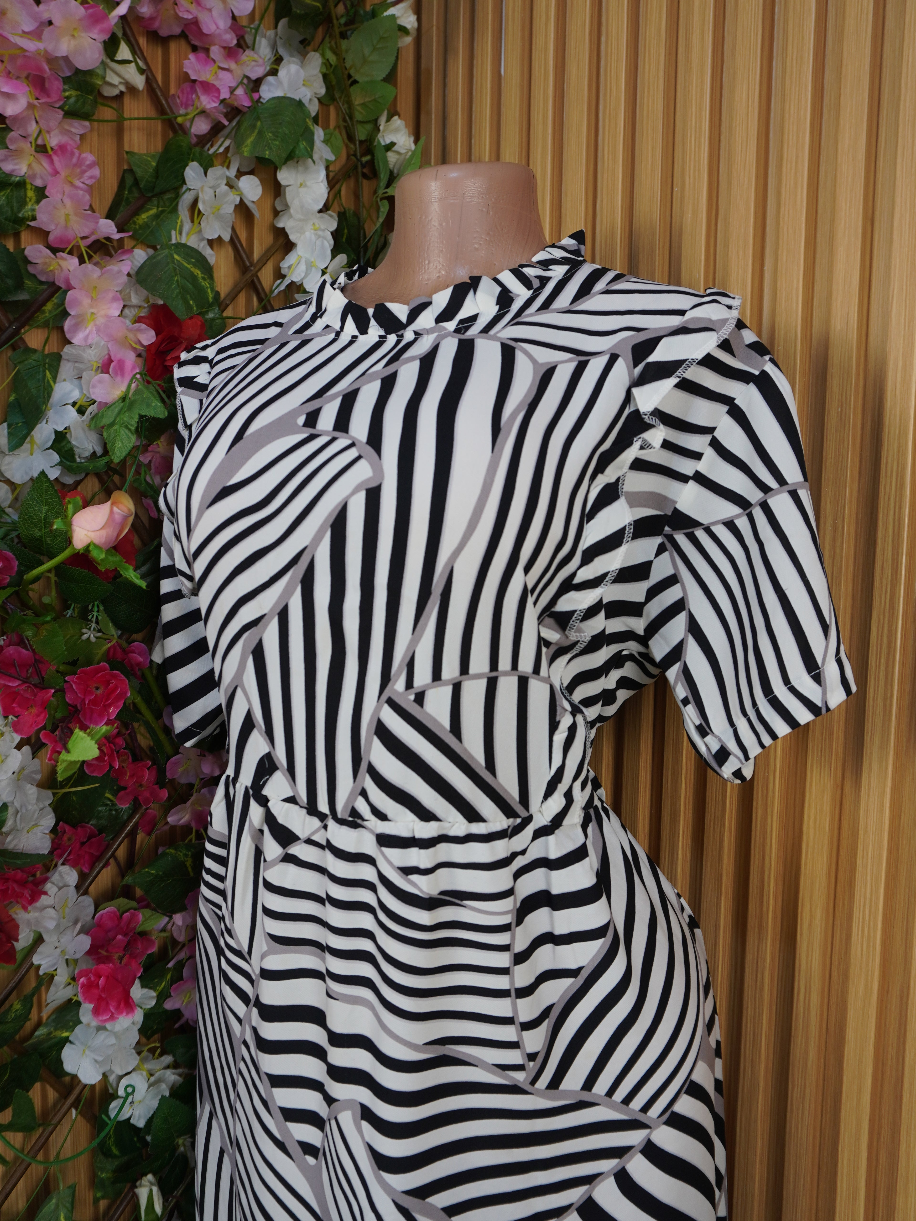 Robe évasée mi-longue manches courtes-XL