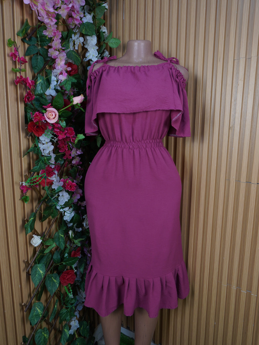 Robe moulante sans manches ceintrée-M/L