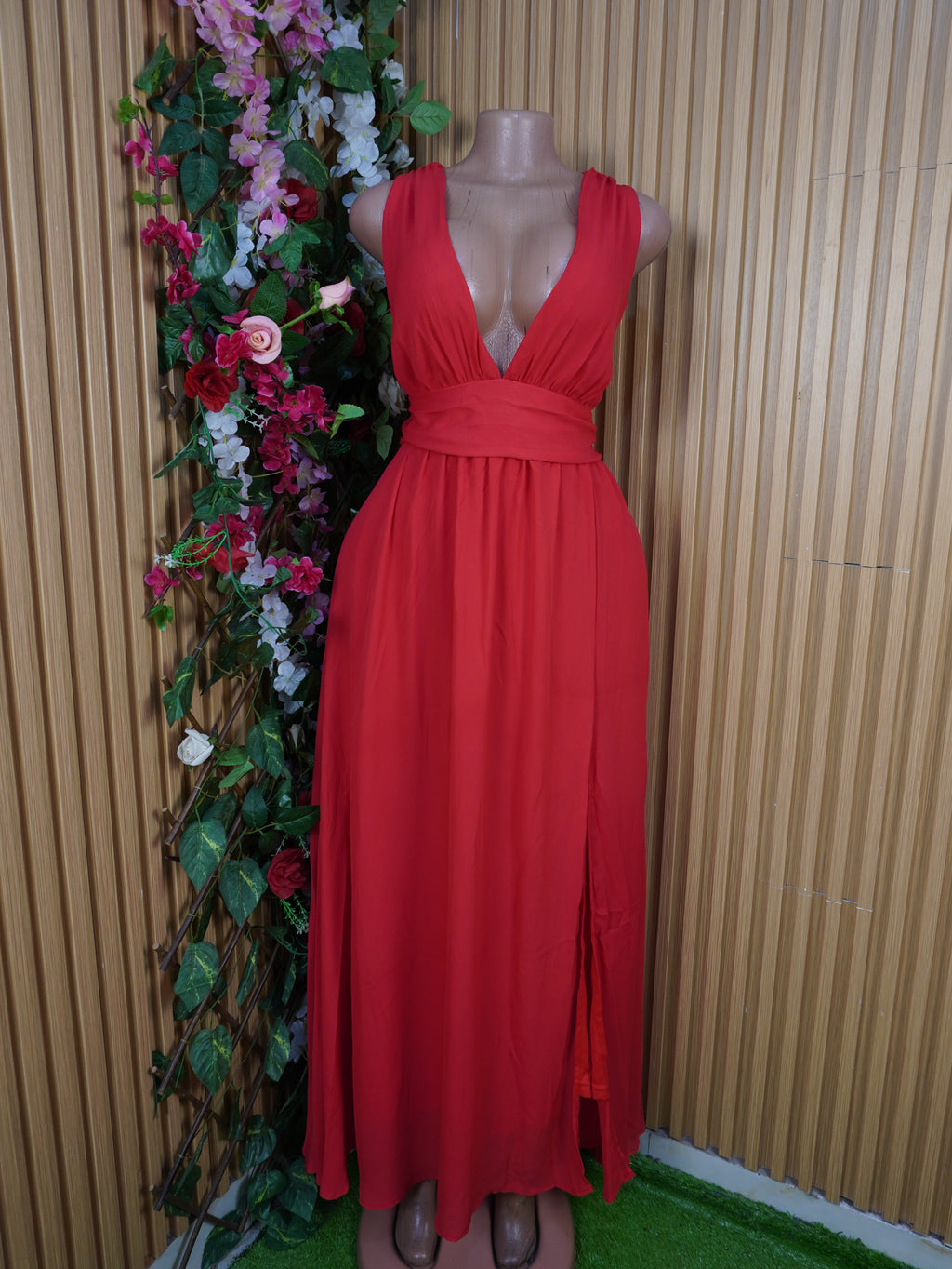 Robe évasée longue sans manches plissée col-V-XL