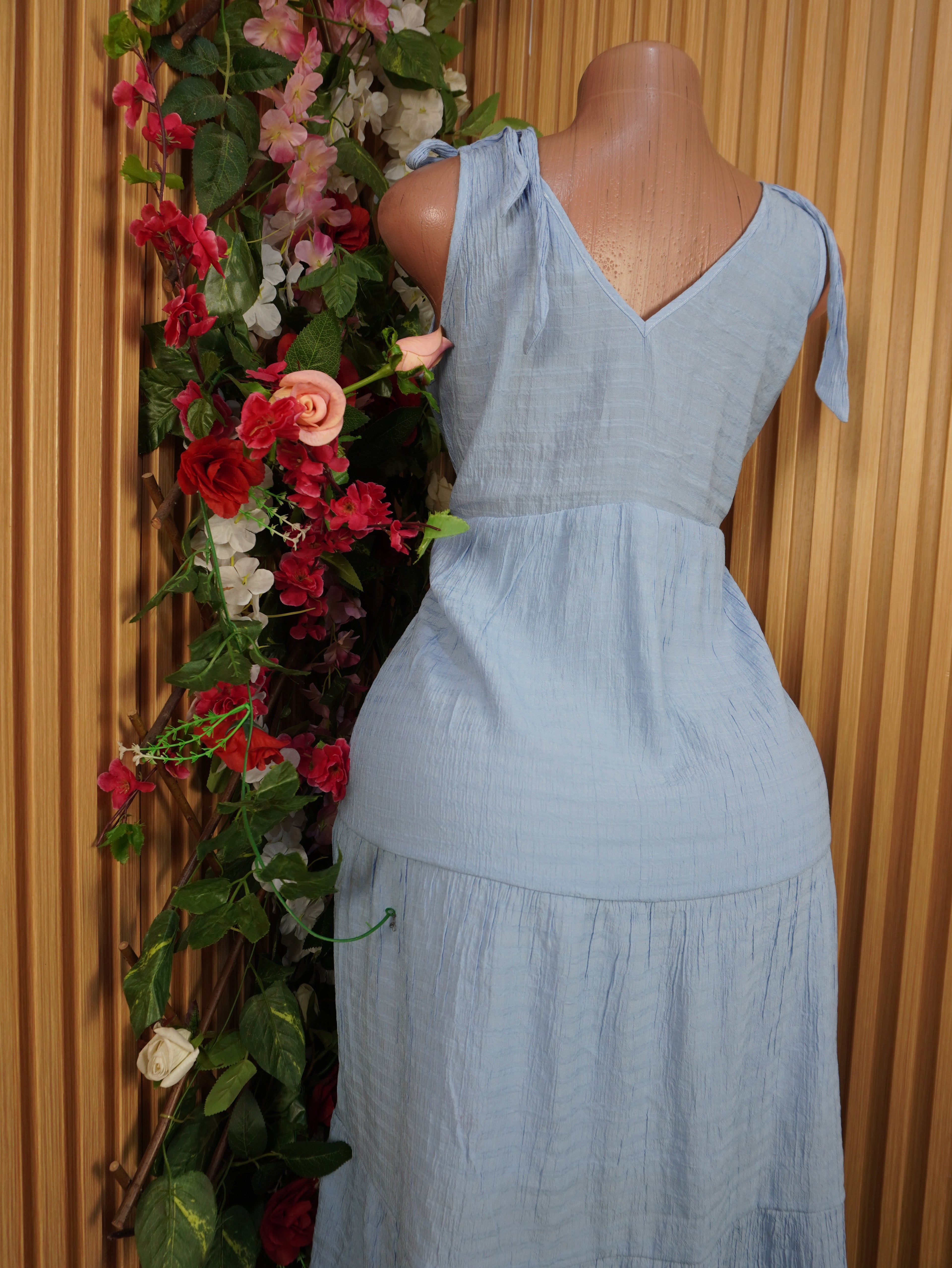 Robe évasée sans manches décolletée-L