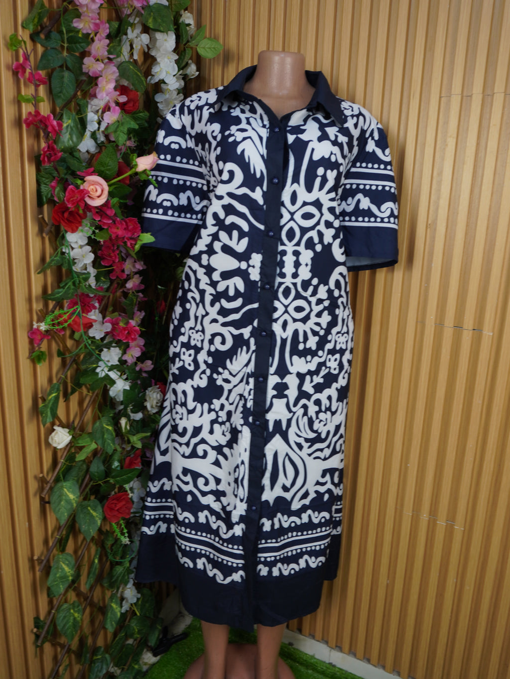 Robe évasée mi-longue manches courtes col chemise-XXXL
