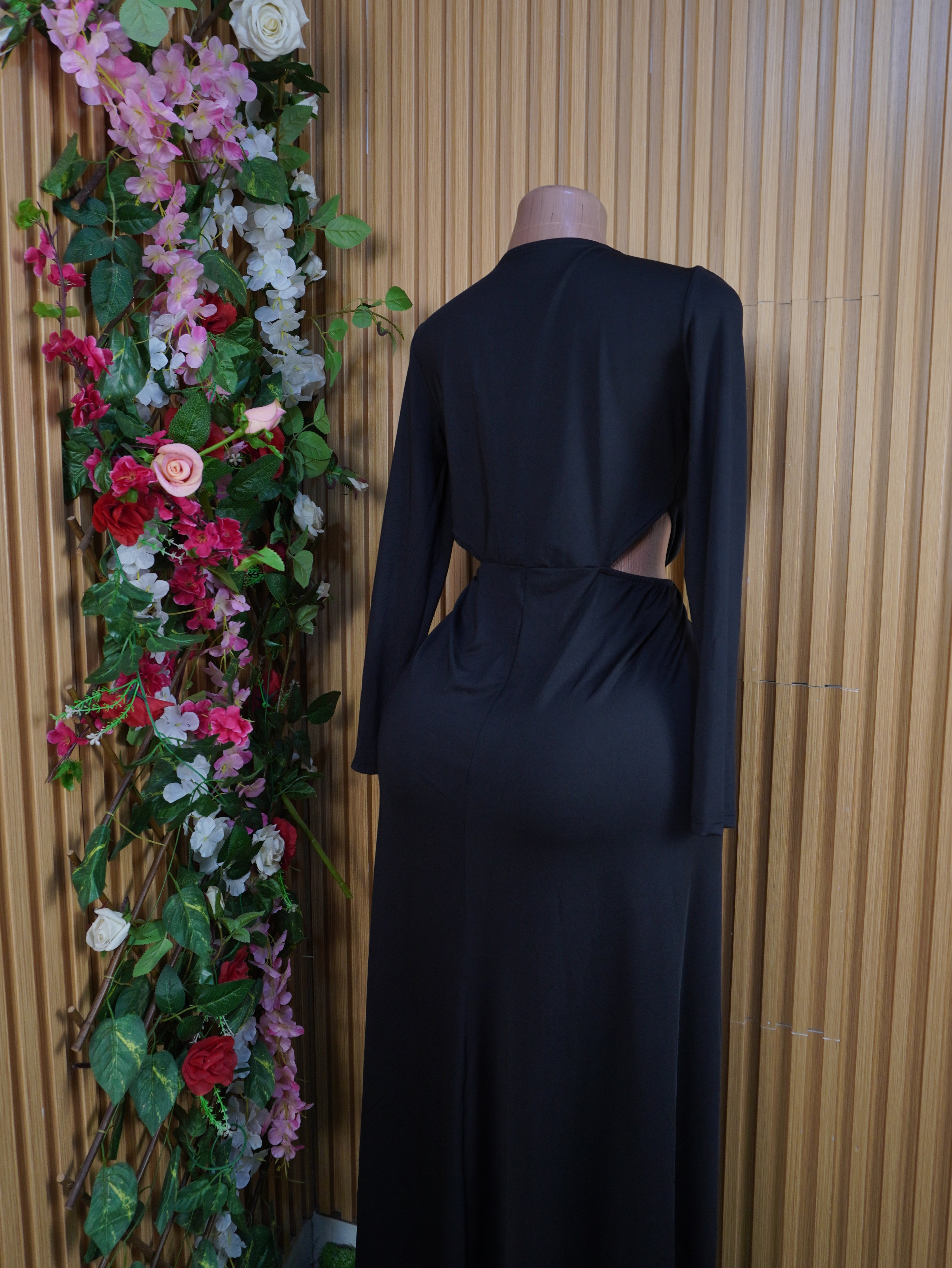 Robe soirée longgue manches longues dénudée-S