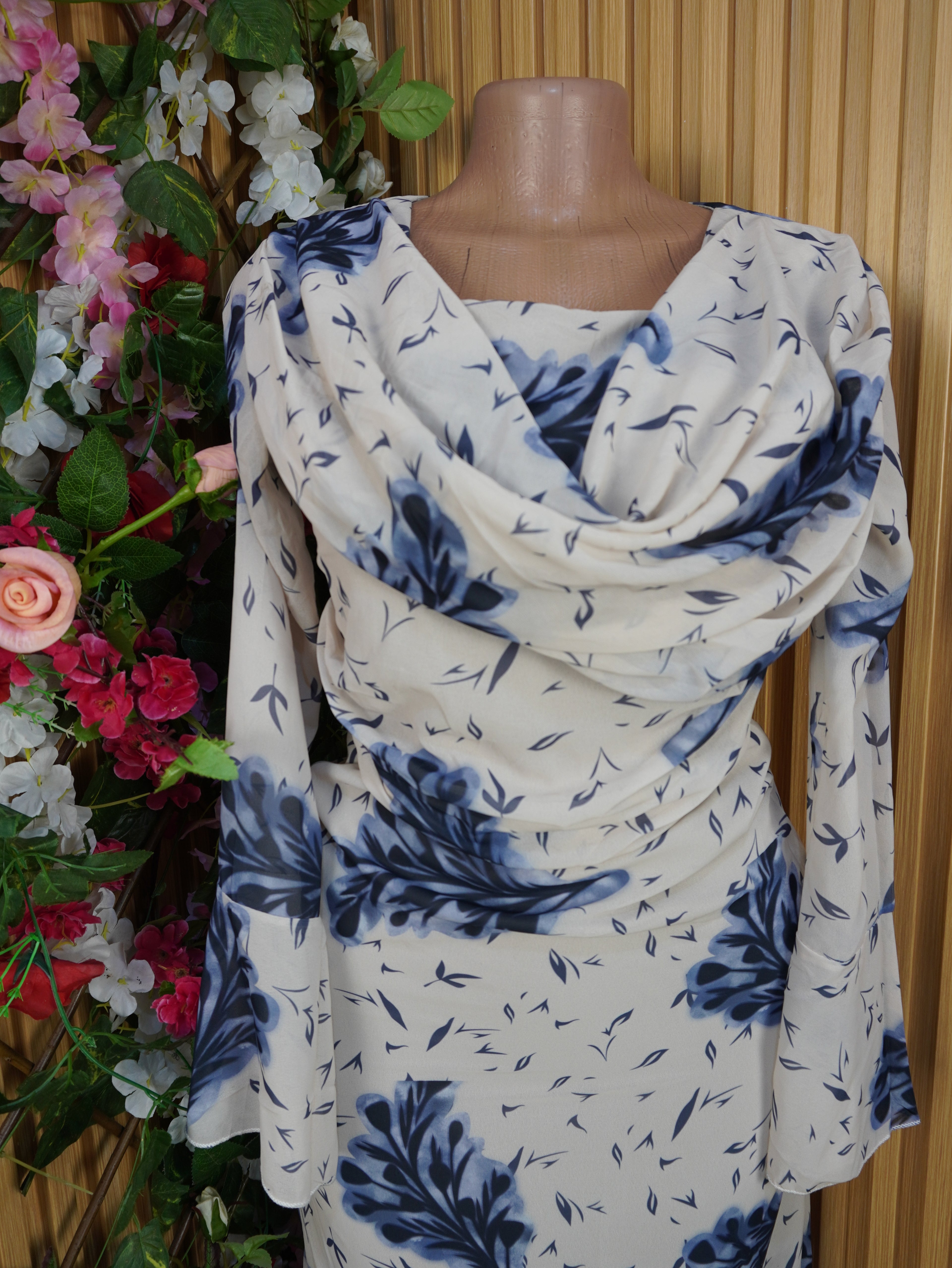 Robe  moulante longue manches longues décolletée-S