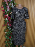 Robe évasée mi-longue manches courtes-L