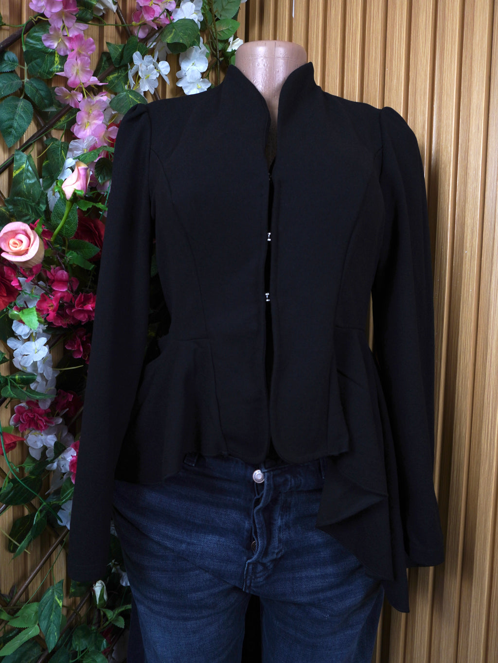 Veste blazer pour femme couleur noir stylée-M