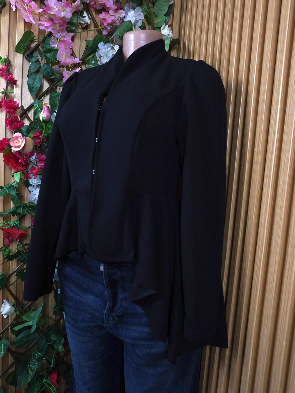 Veste blazer pour femme couleur noir stylée-M
