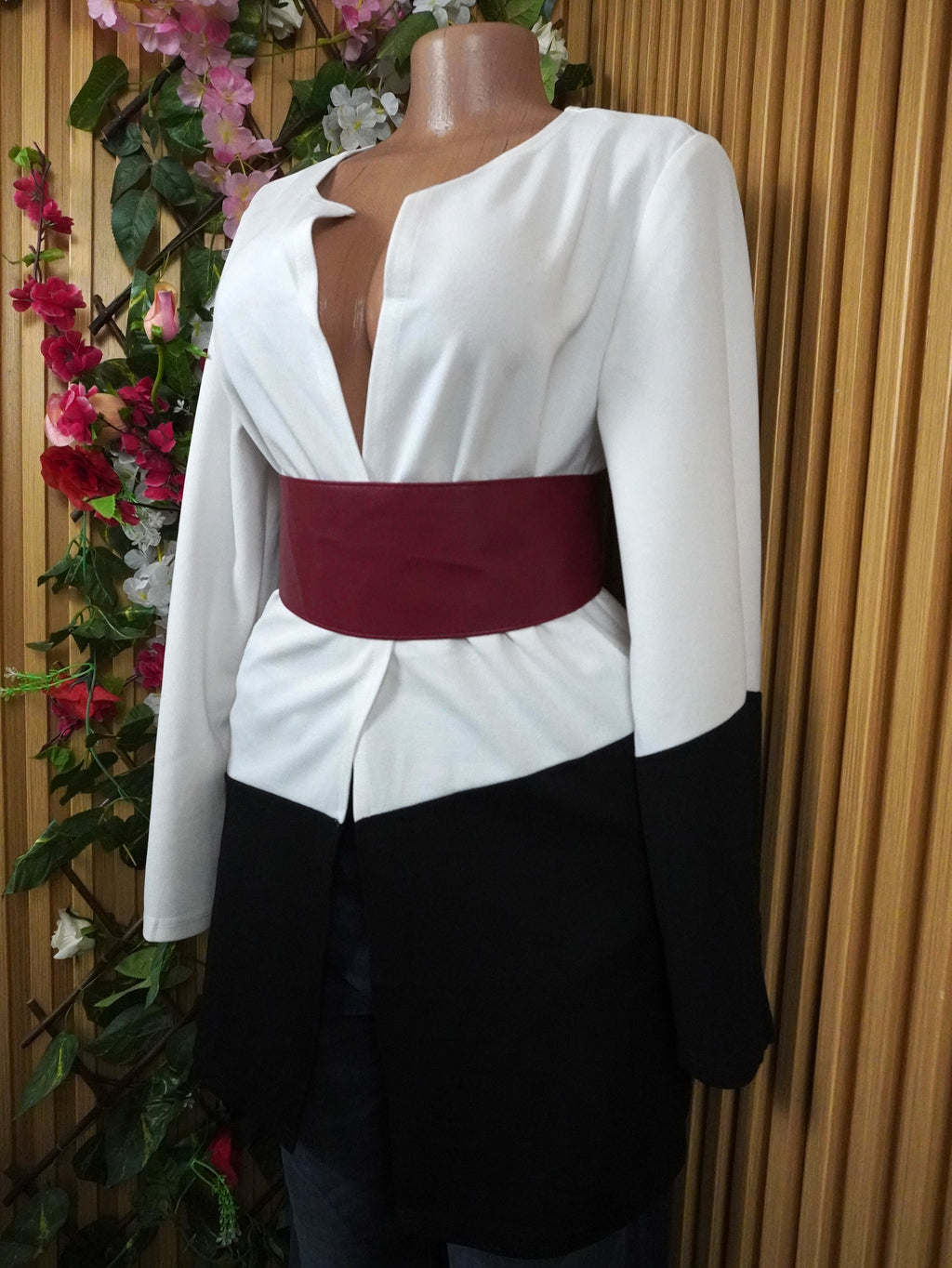 Veste blazer pour femme couleur beige décolletée-M