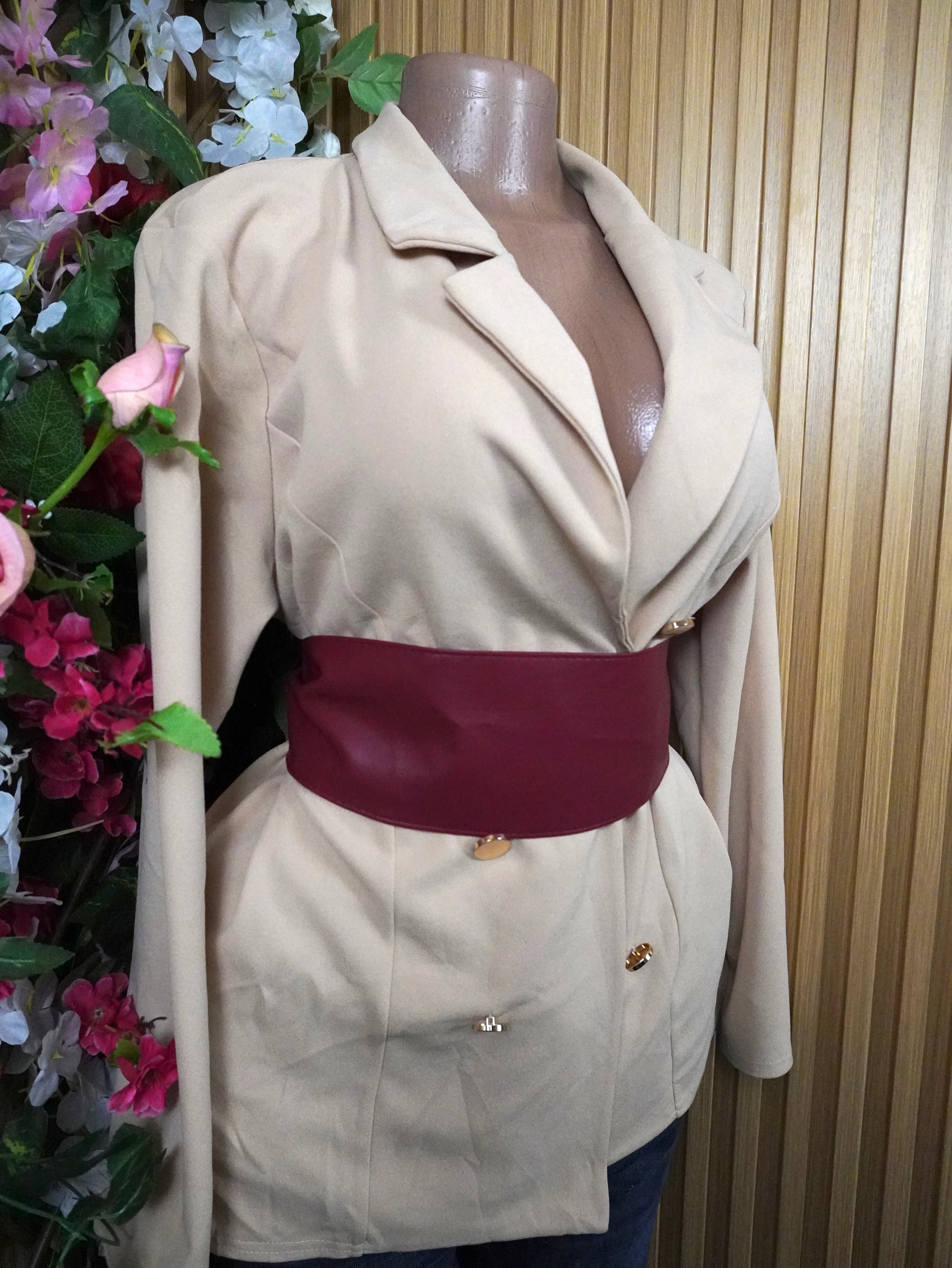 Veste blazer pour femme couleur beige à six boutons-L