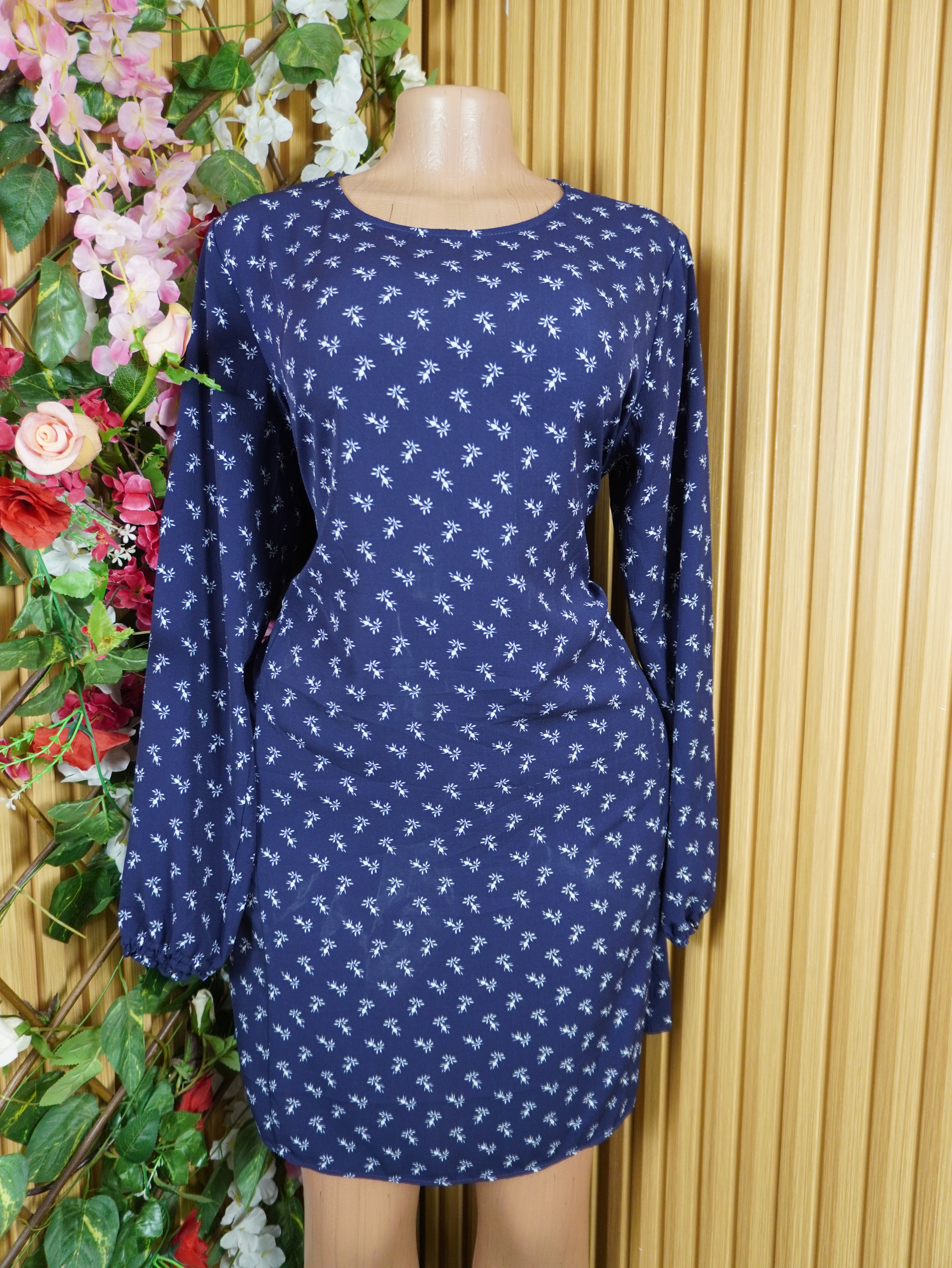 Robe évasée manches longues décolletéé-XL