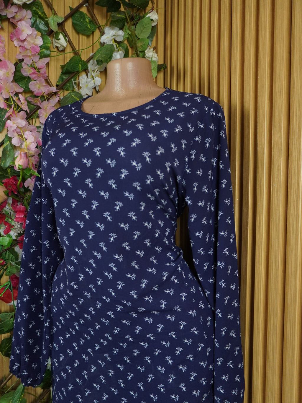 Robe évasée manches longues décolletéé-XL