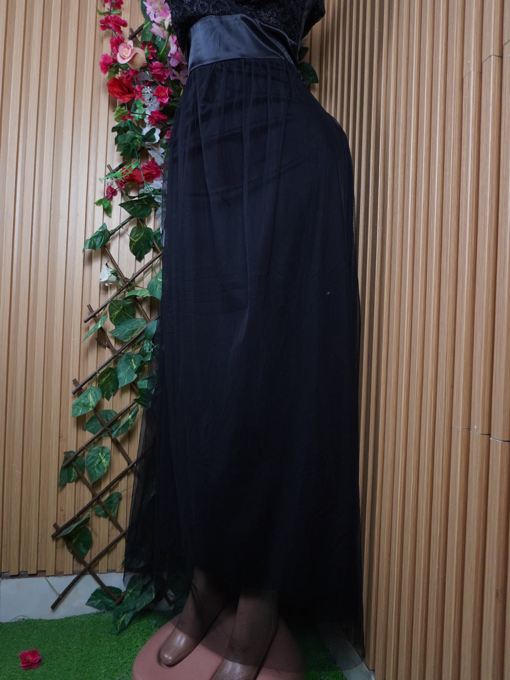 Robe moulante longue sans manches dénudée-M