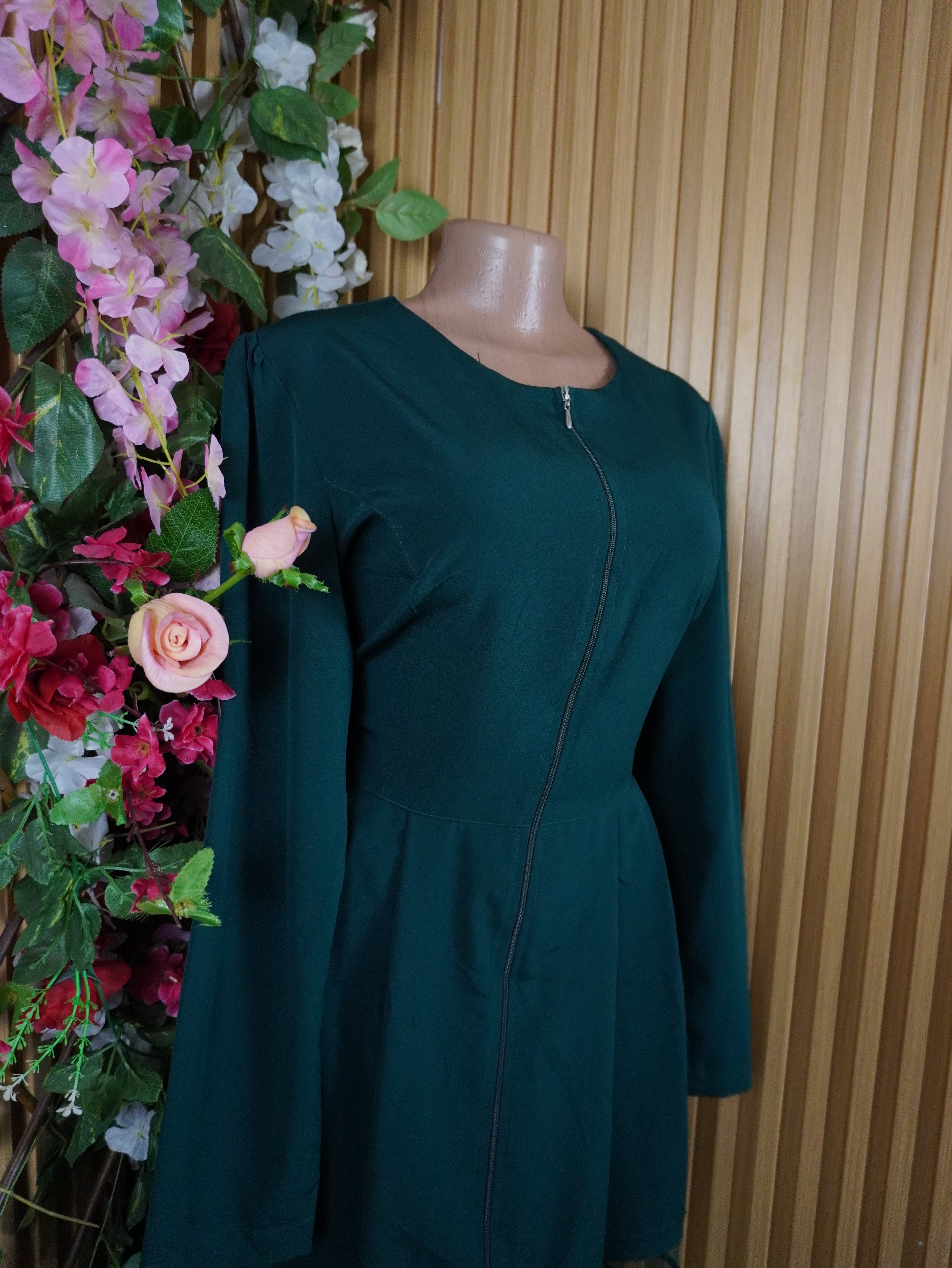 Robe évasée manches longues décolletée-XL