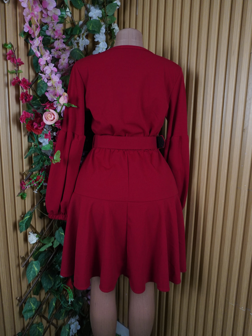 Robe évaée manches courtes décolletée-L