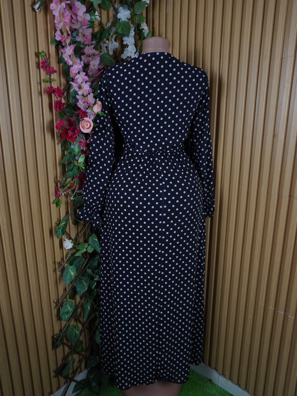 Robe évasée longue manches longues ceintrée-M
