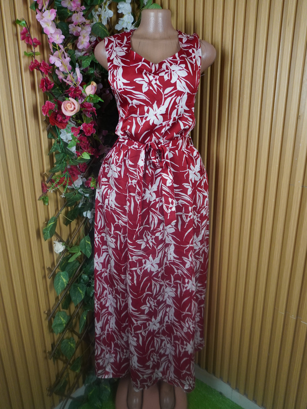 Robe évasée longue sans manches imprimée fleurie-M