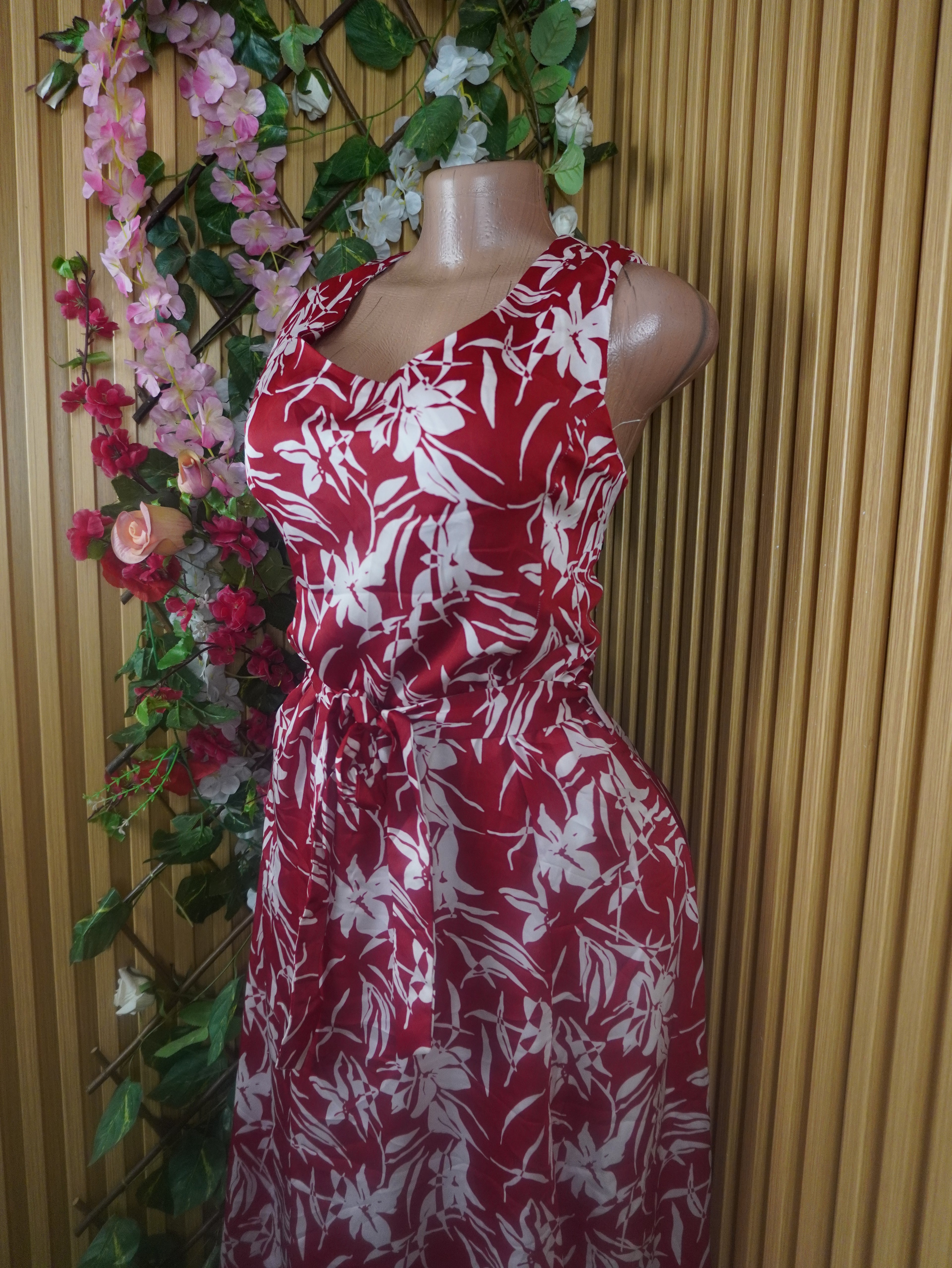Robe évasée longue sans manches imprimée fleurie-M