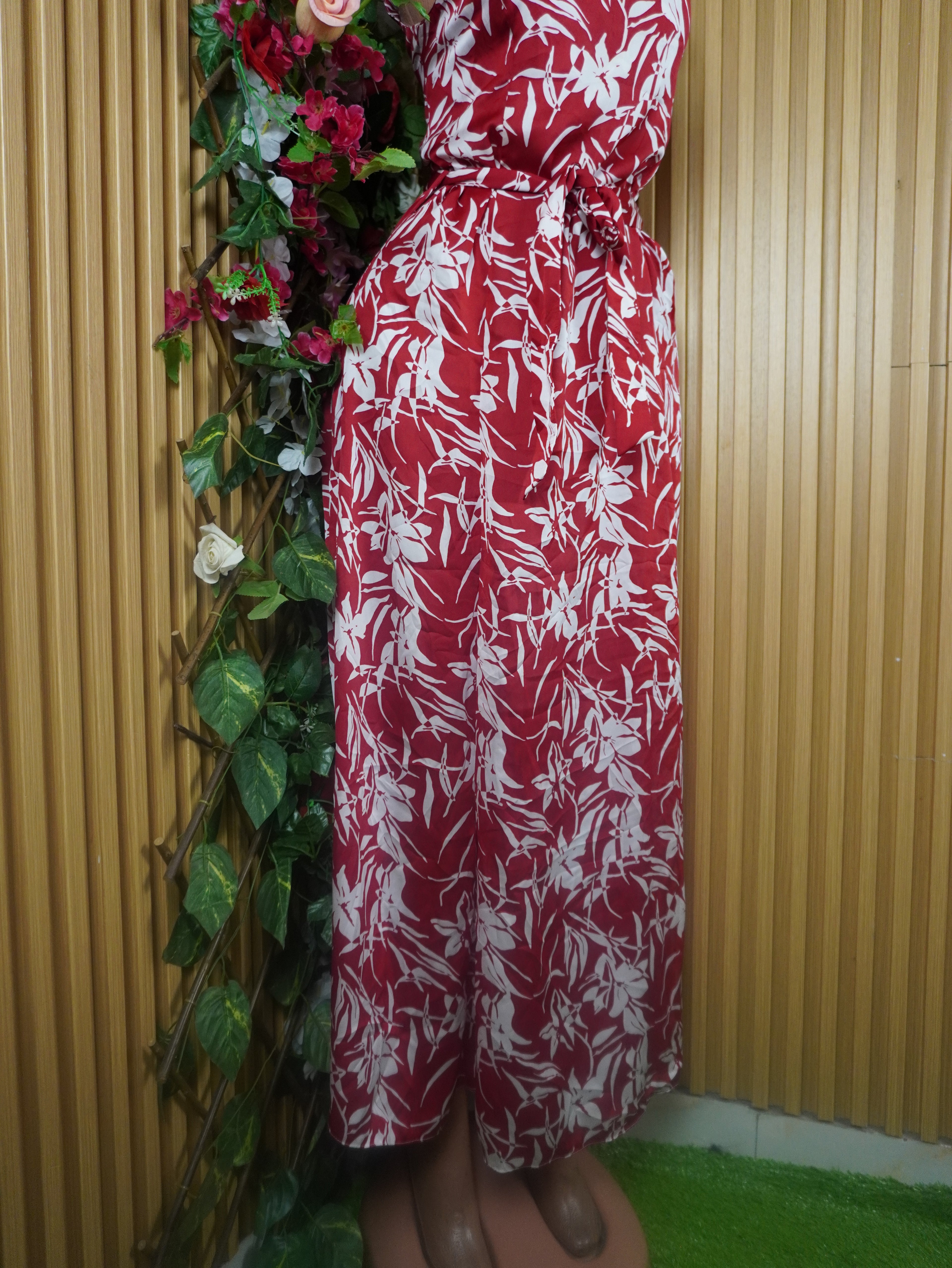 Robe évasée longue sans manches imprimée fleurie-M