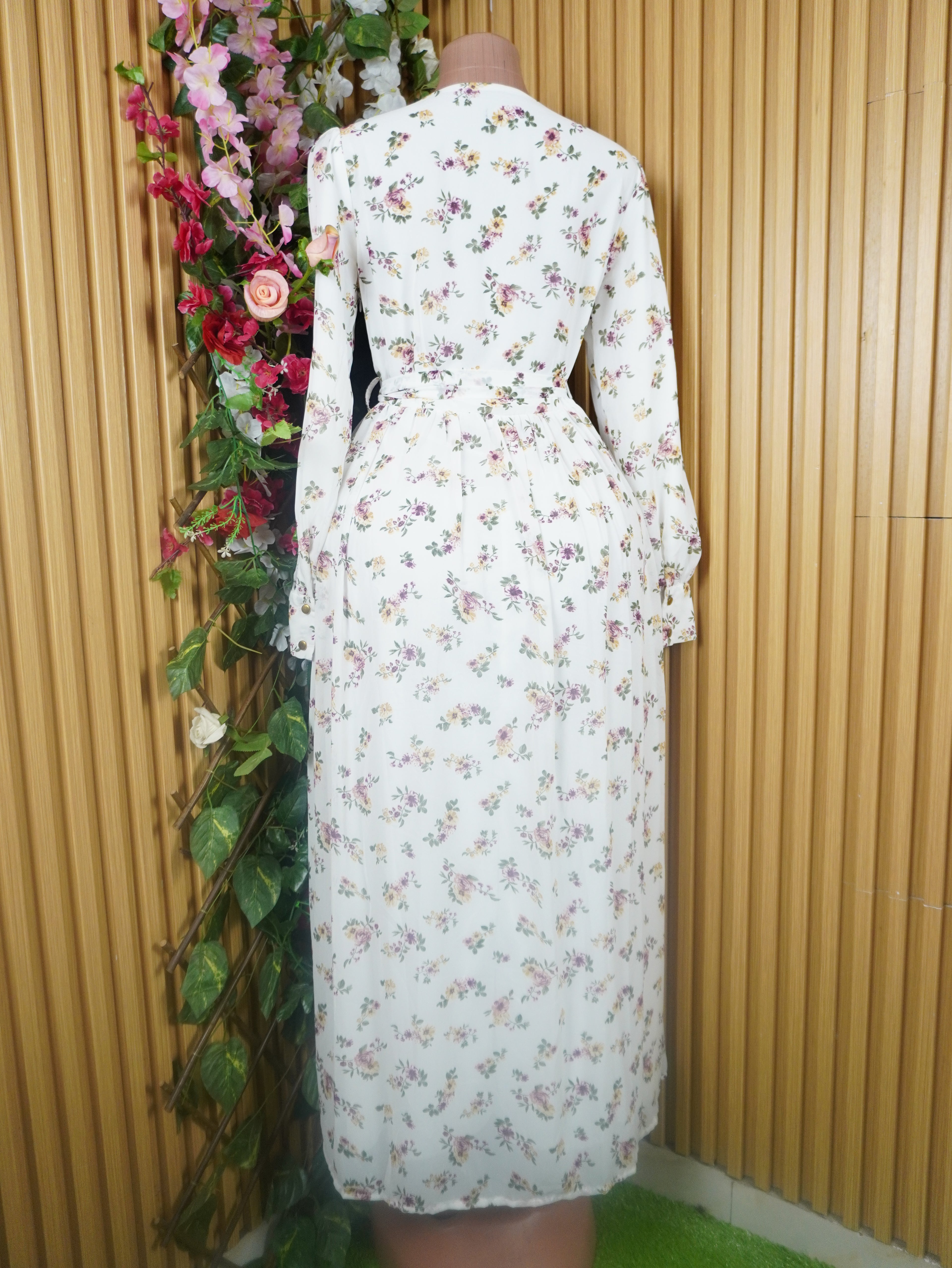 Robe évasée longue manches longues imprimée fleurie-L