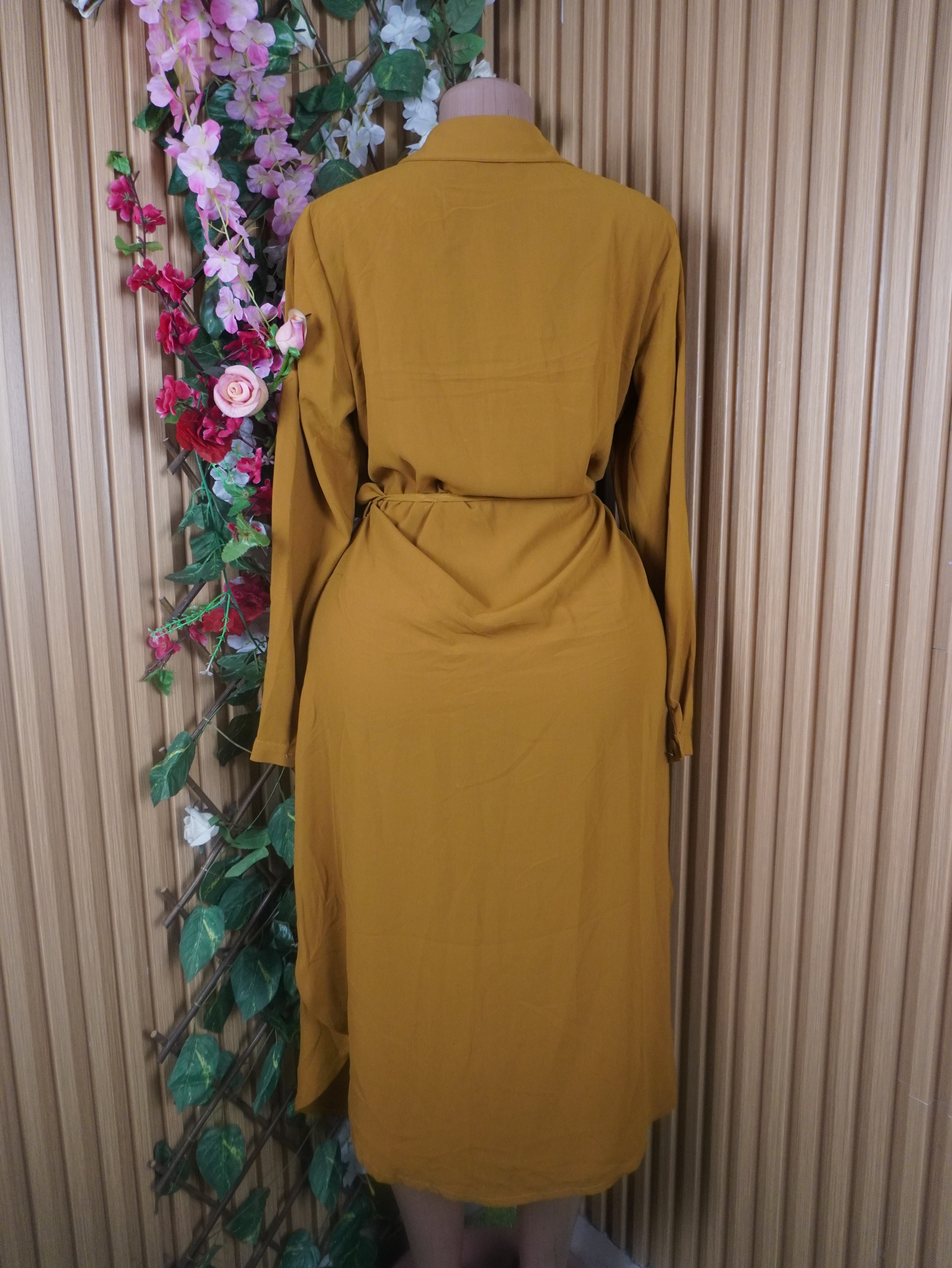 Robe évasée longue manches longues col chemise-L