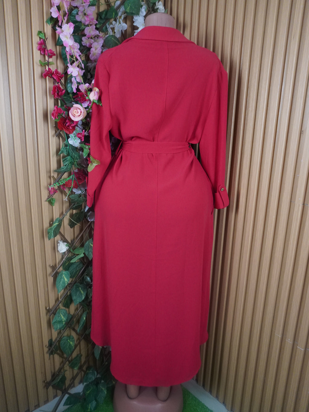 Robe évasée mi-longue manches longues décolletée-M