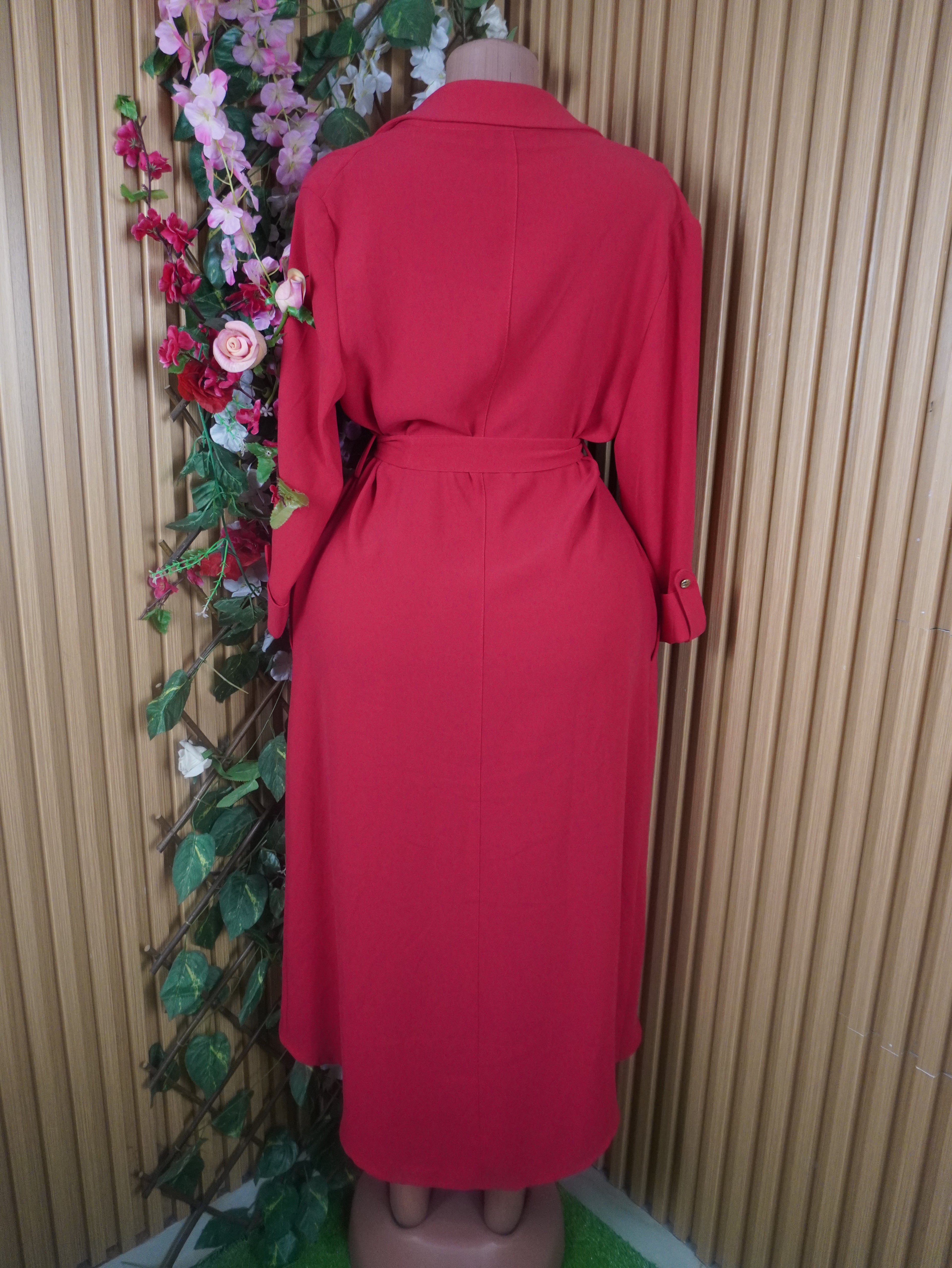 Robe évasée mi-longue manches longues décolletée-M