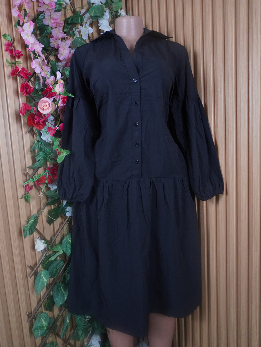Robe évasée mi-longue manches courtes col chemise-L
