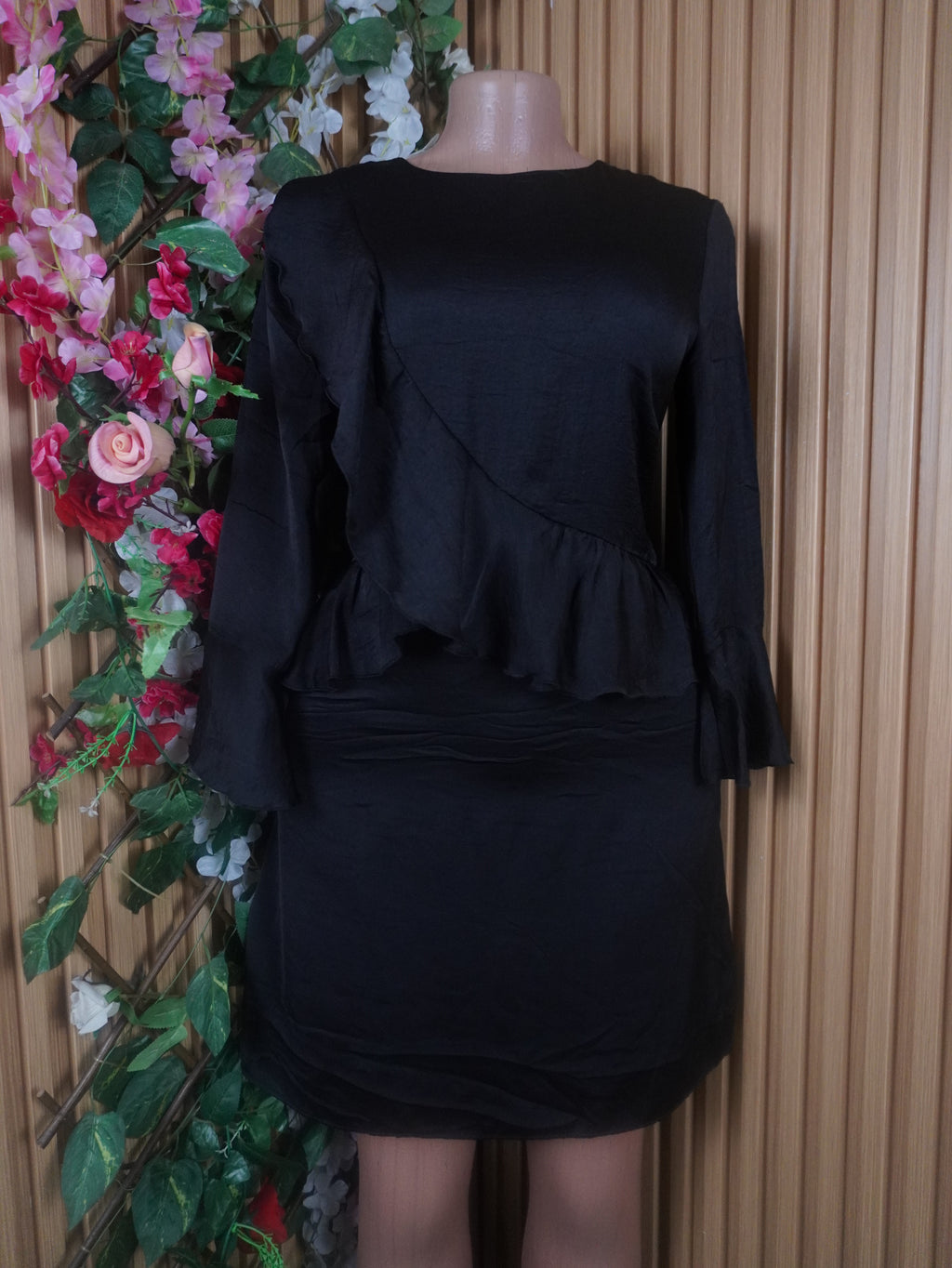 Robe évasée manches longues avec doublure-M