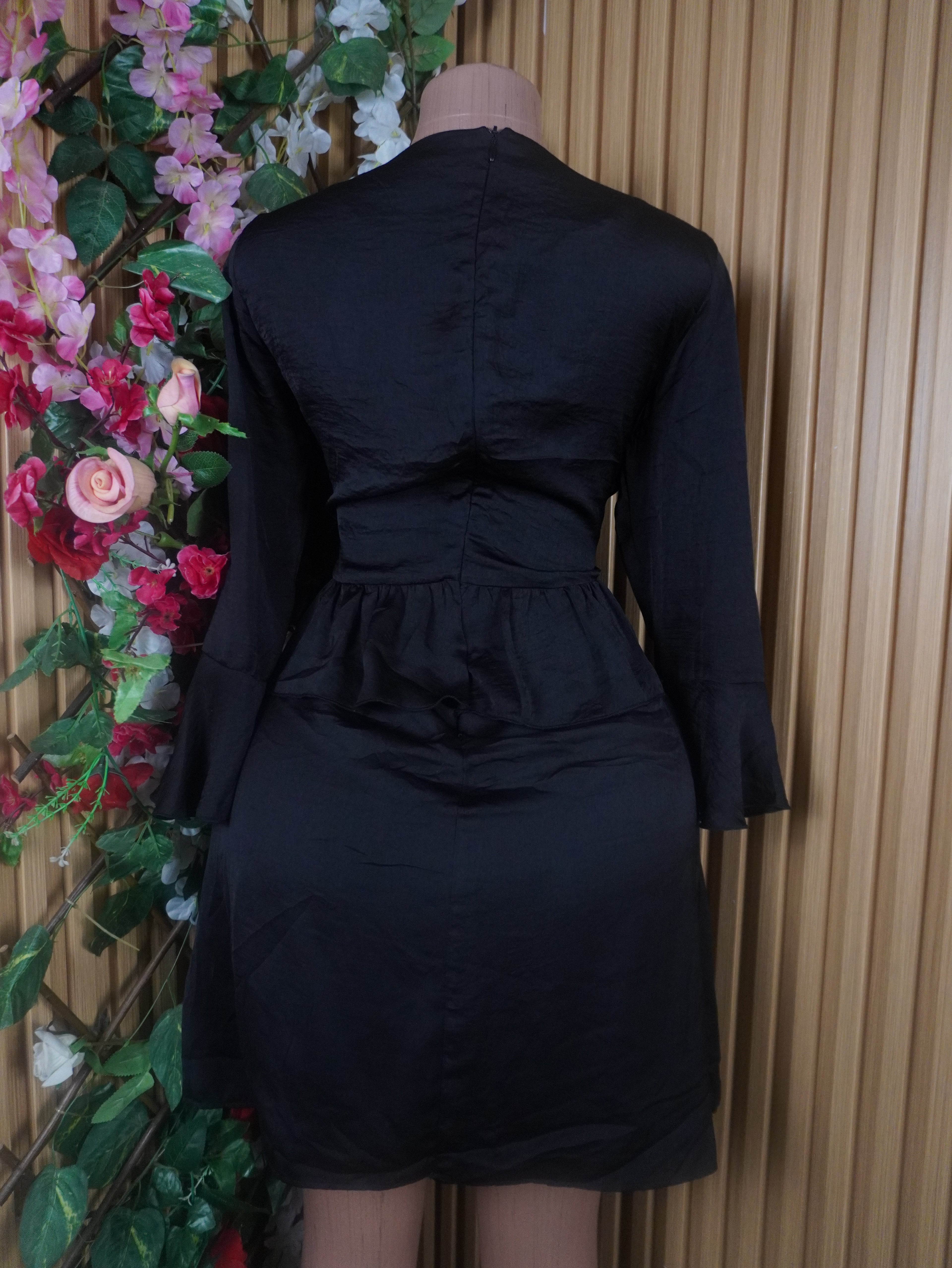 Robe évasée manches longues avec doublure-M