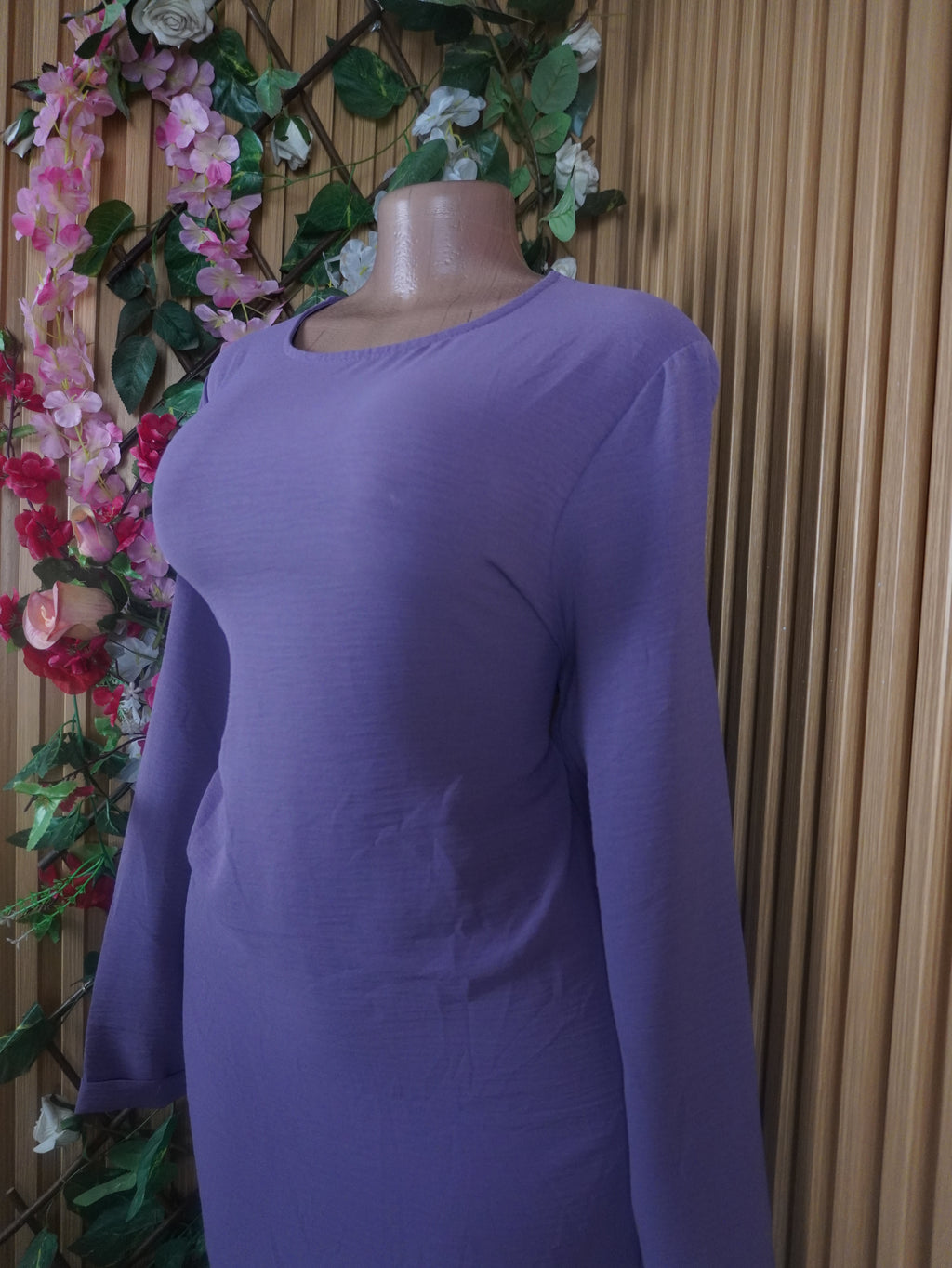 Robe moulante manches longues décollétée-XXL