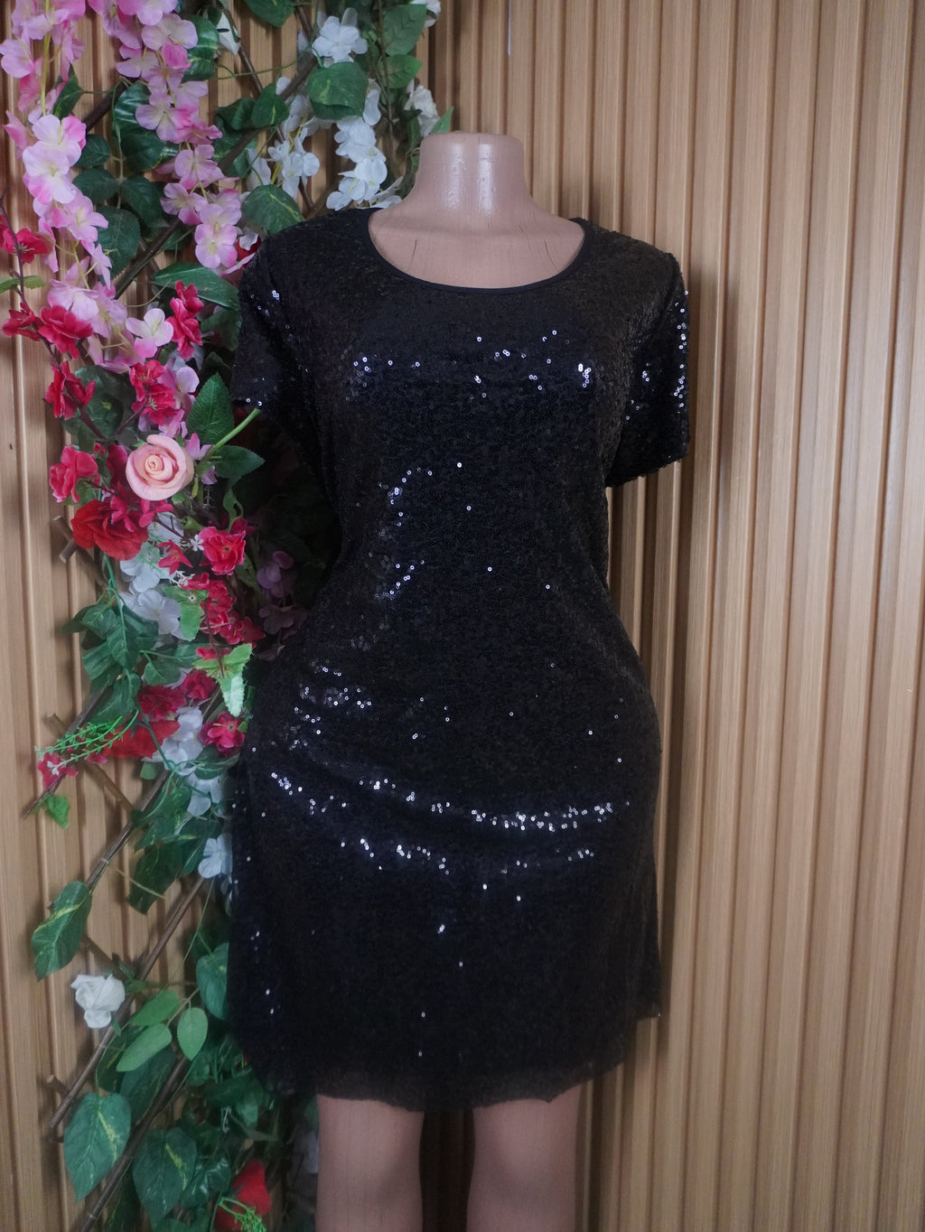 Robe droite soirée manches courtes décolletée-XL