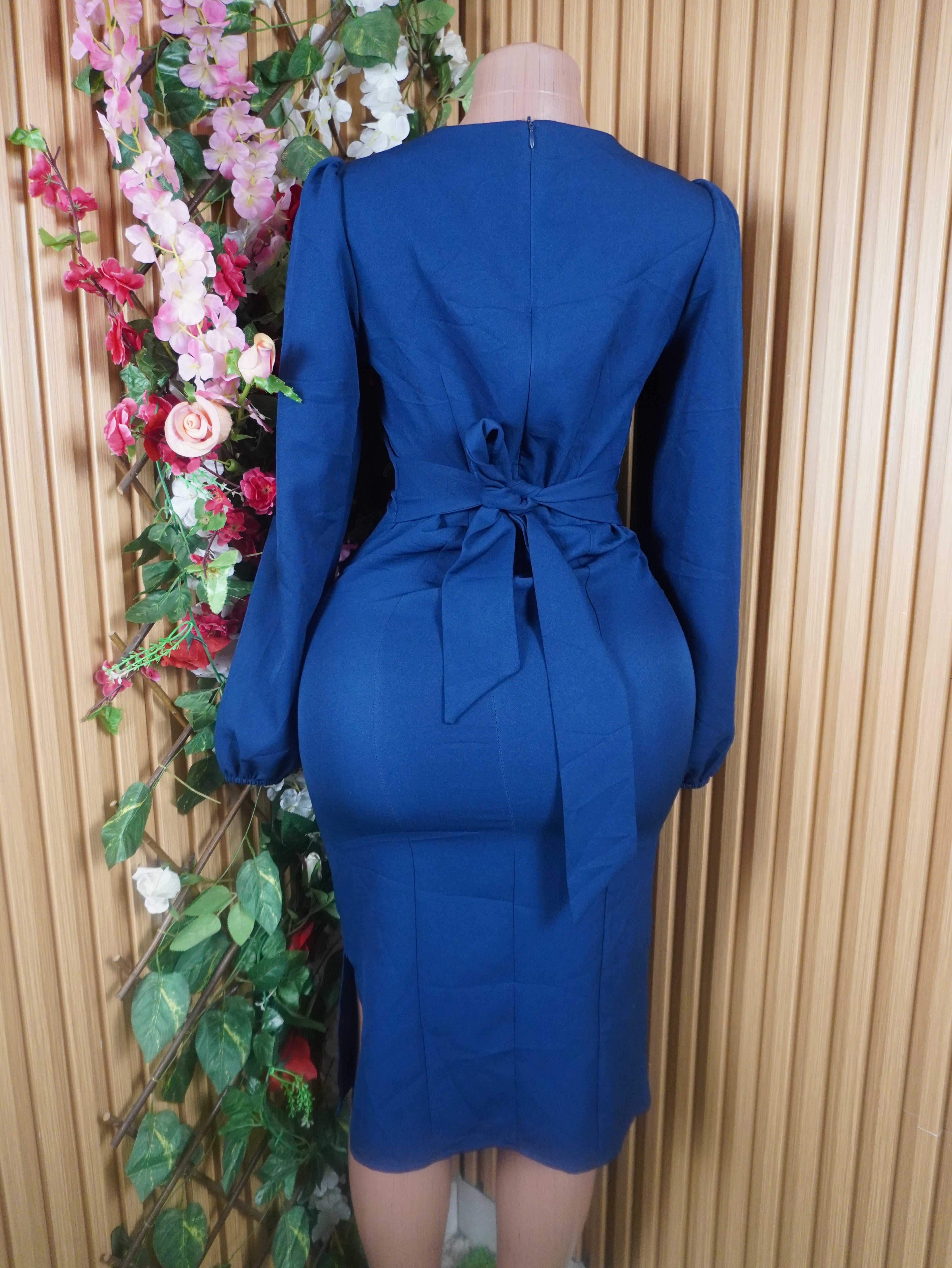 Robe moulante manches longues décolletée-S