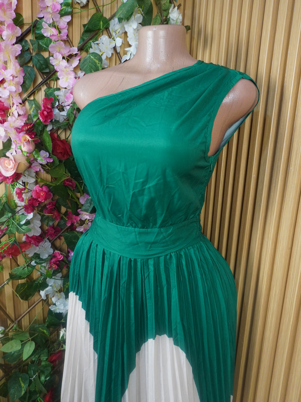 Robe évasée longue sans manches courtes dénudée-M