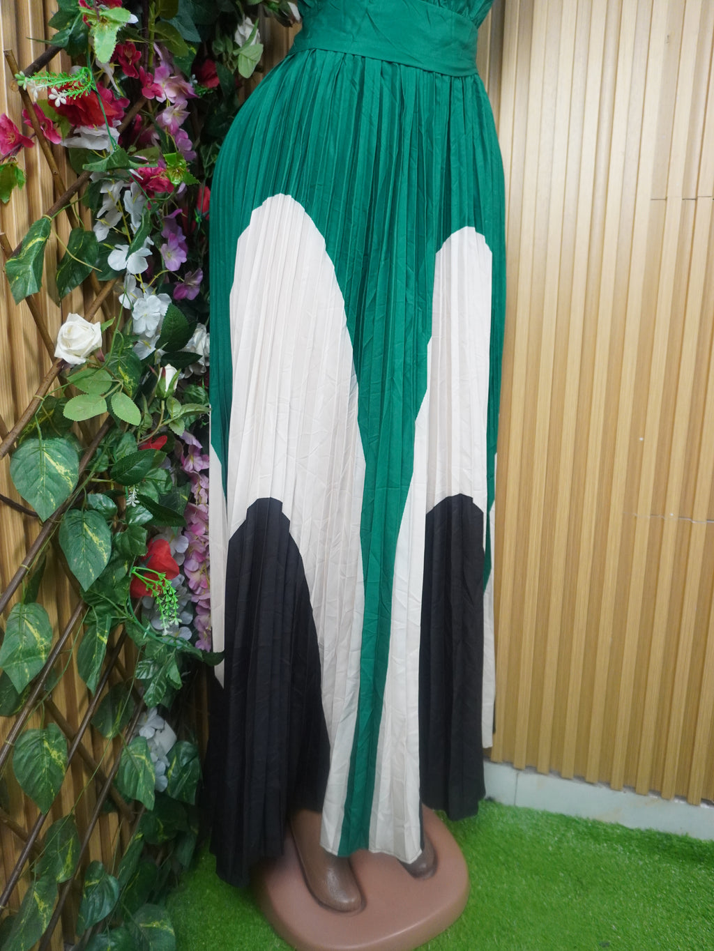 Robe évasée longue sans manches courtes dénudée-M