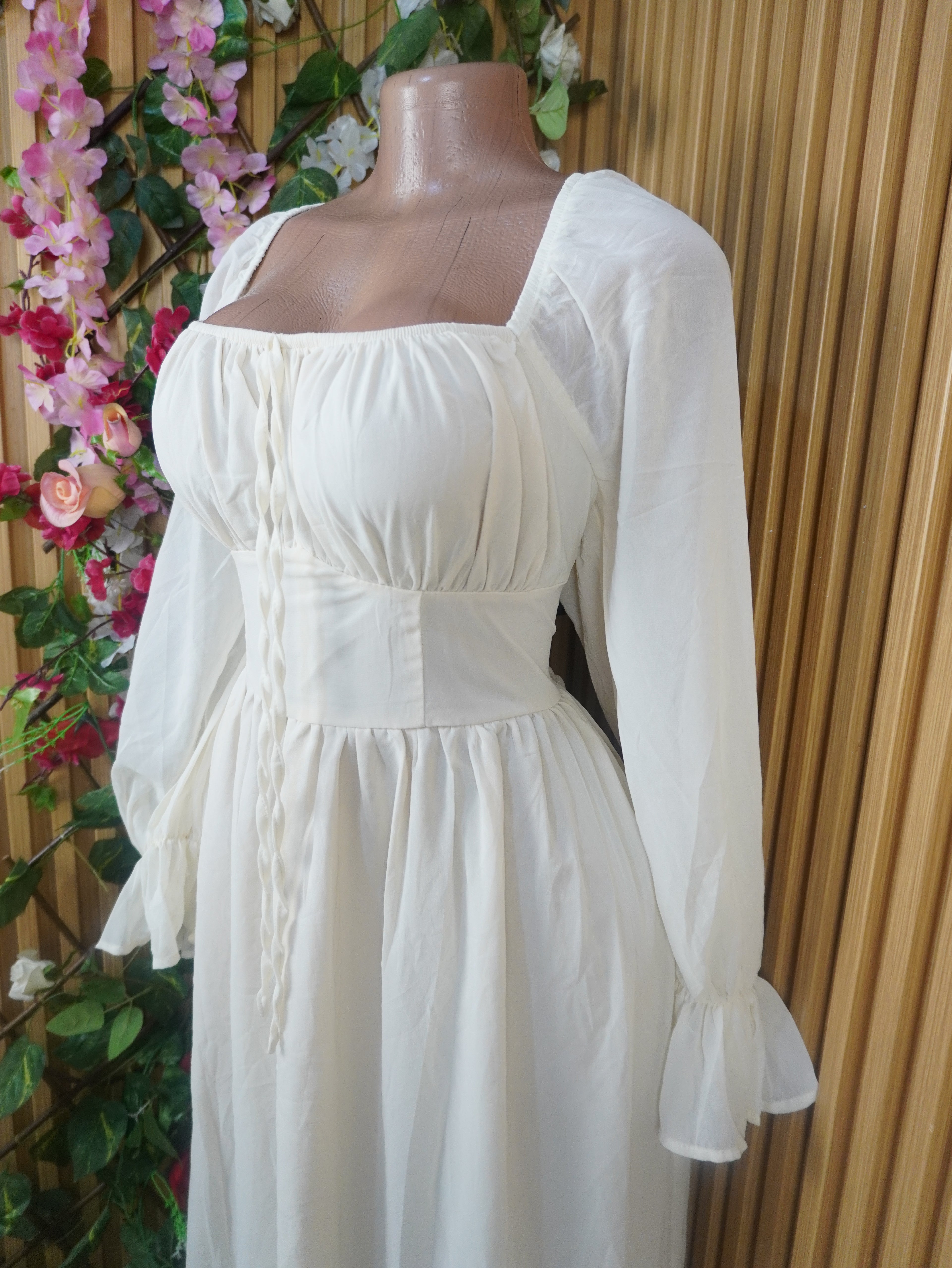 Robe évasée longue manches longues décolletée-XL