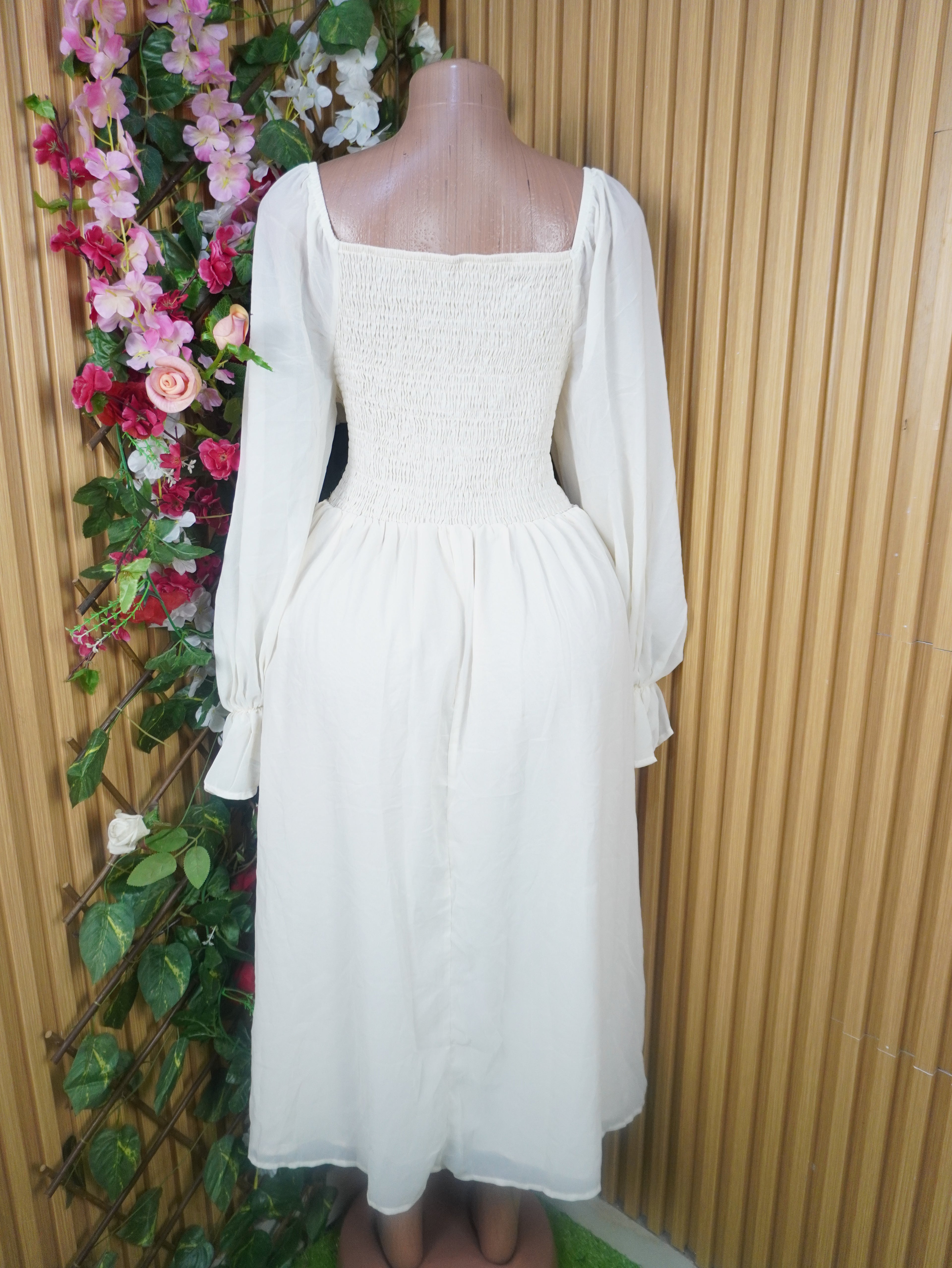 Robe évasée longue manches longues décolletée-XL