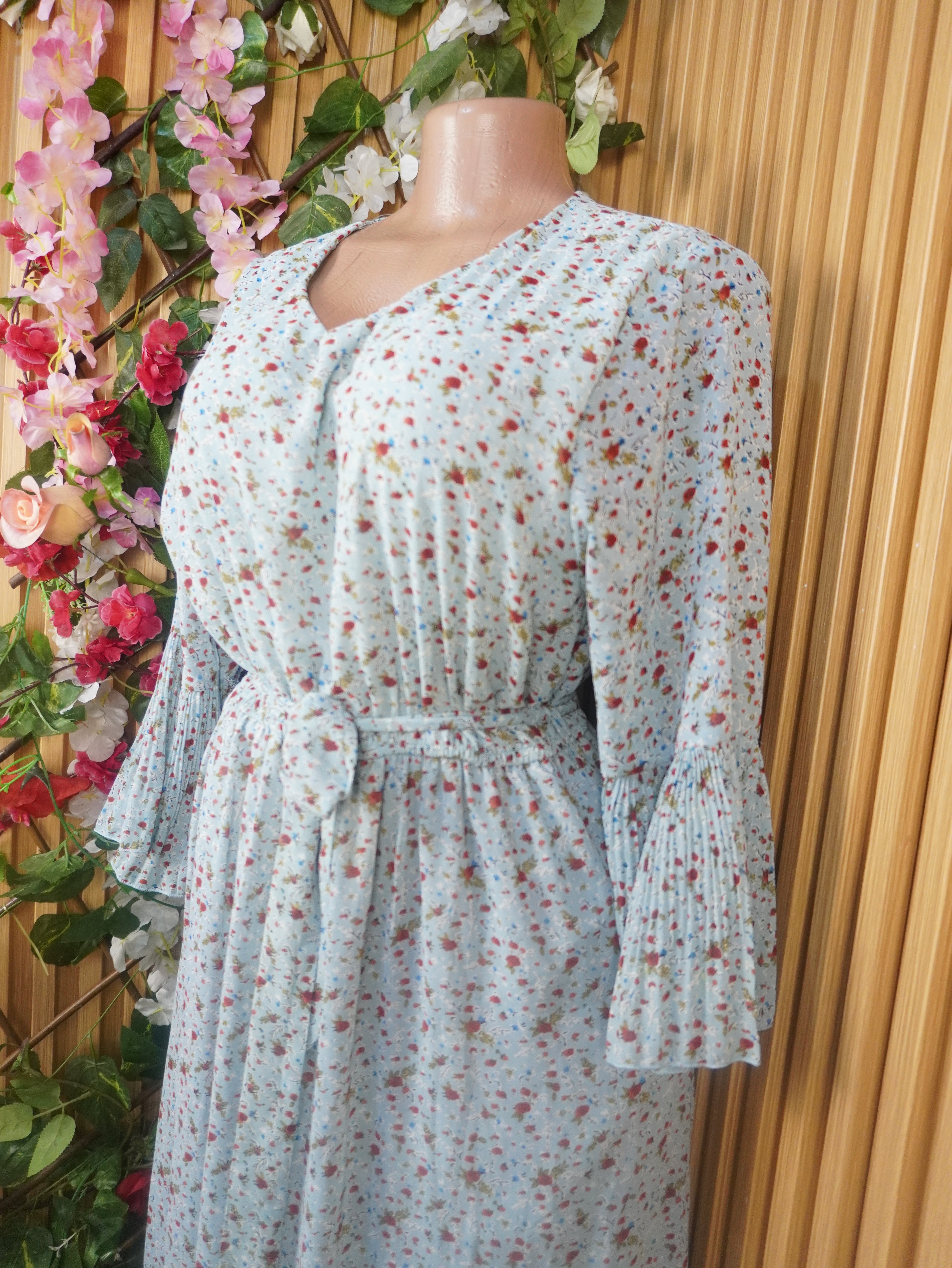 Robe évasée longue manches longues imprimée fleurie-M
