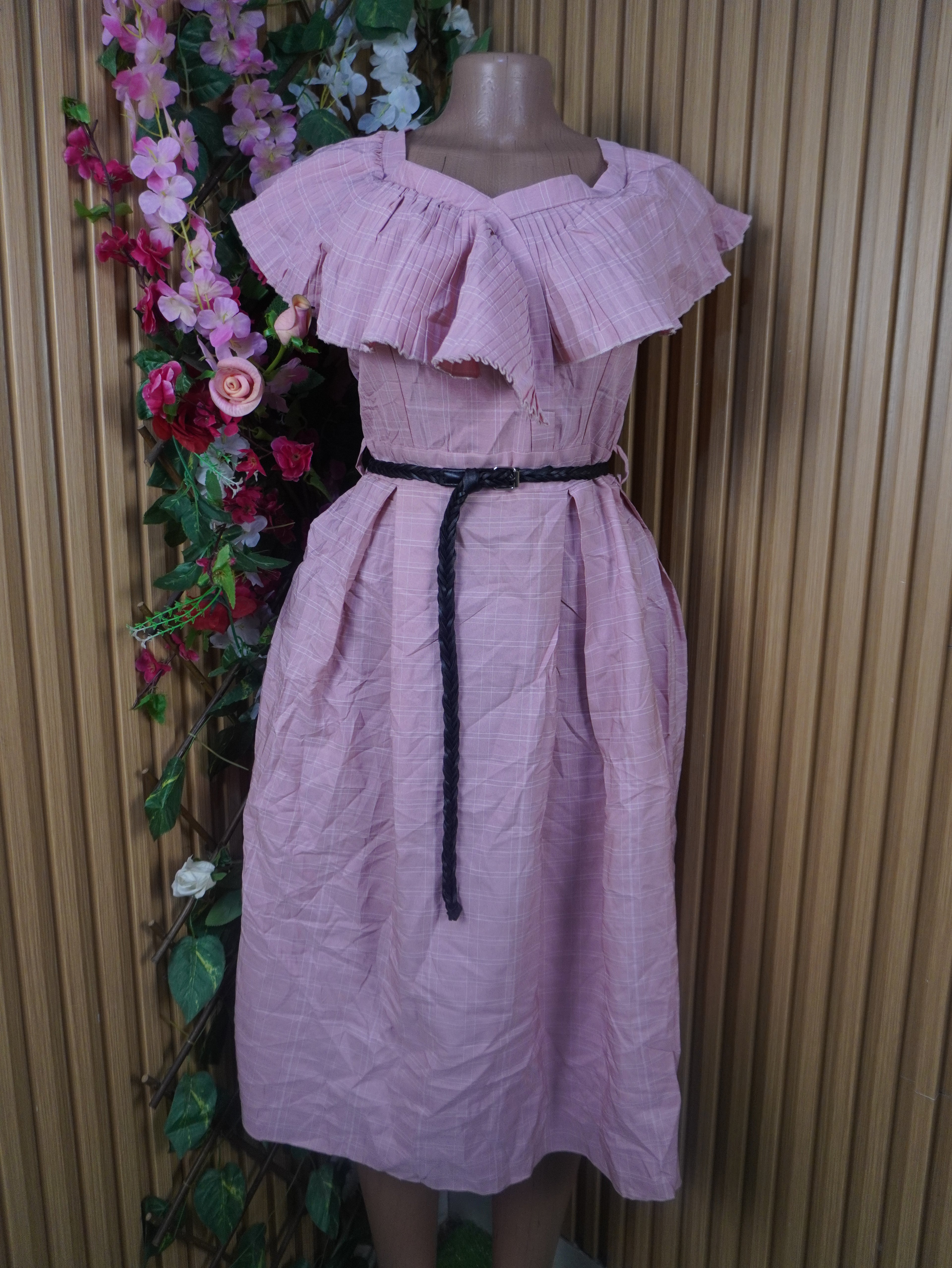 Robe évasée sans manches décolletée-S