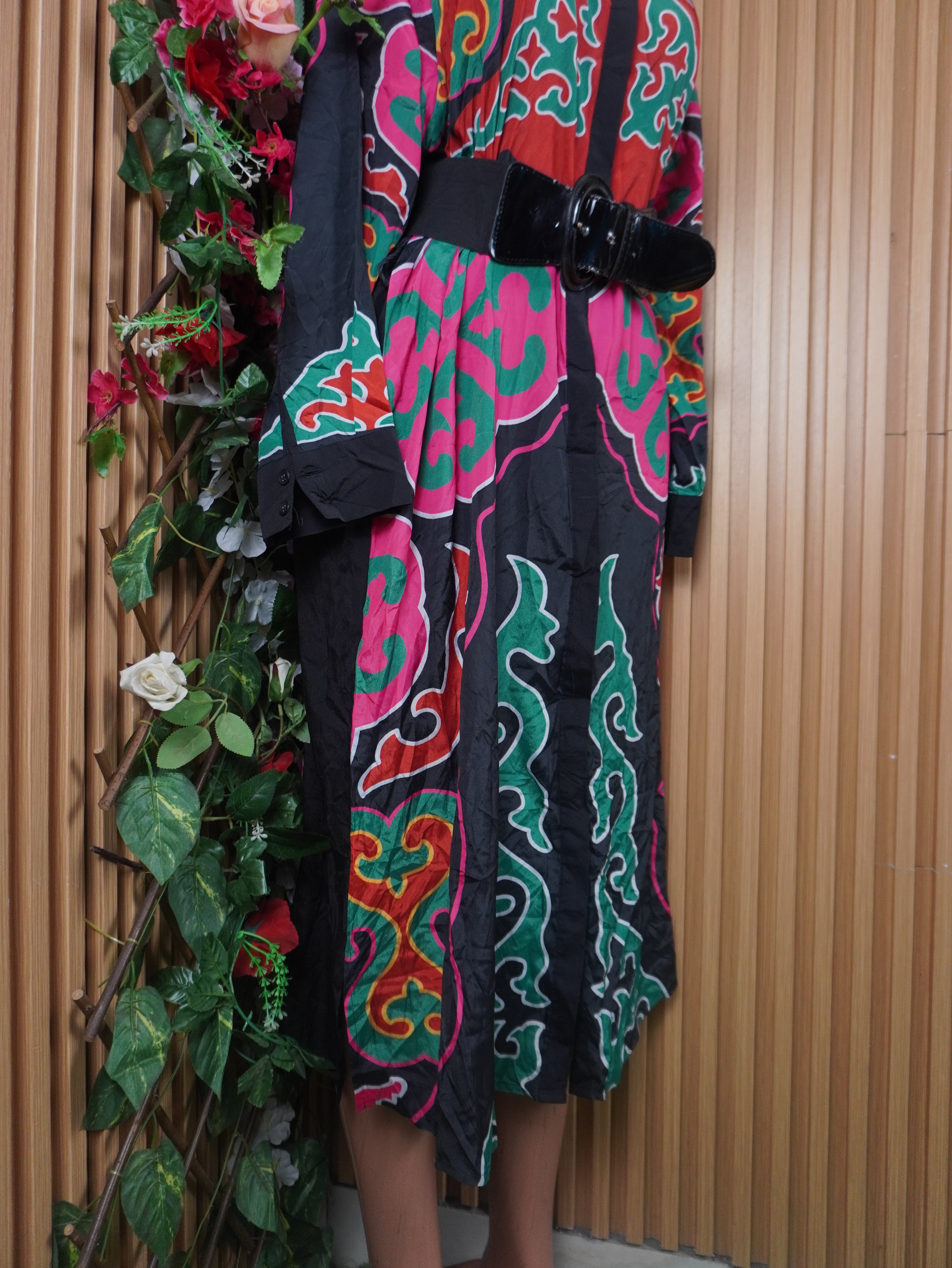 Robe évasée mi-longue manches longues col chemise-L