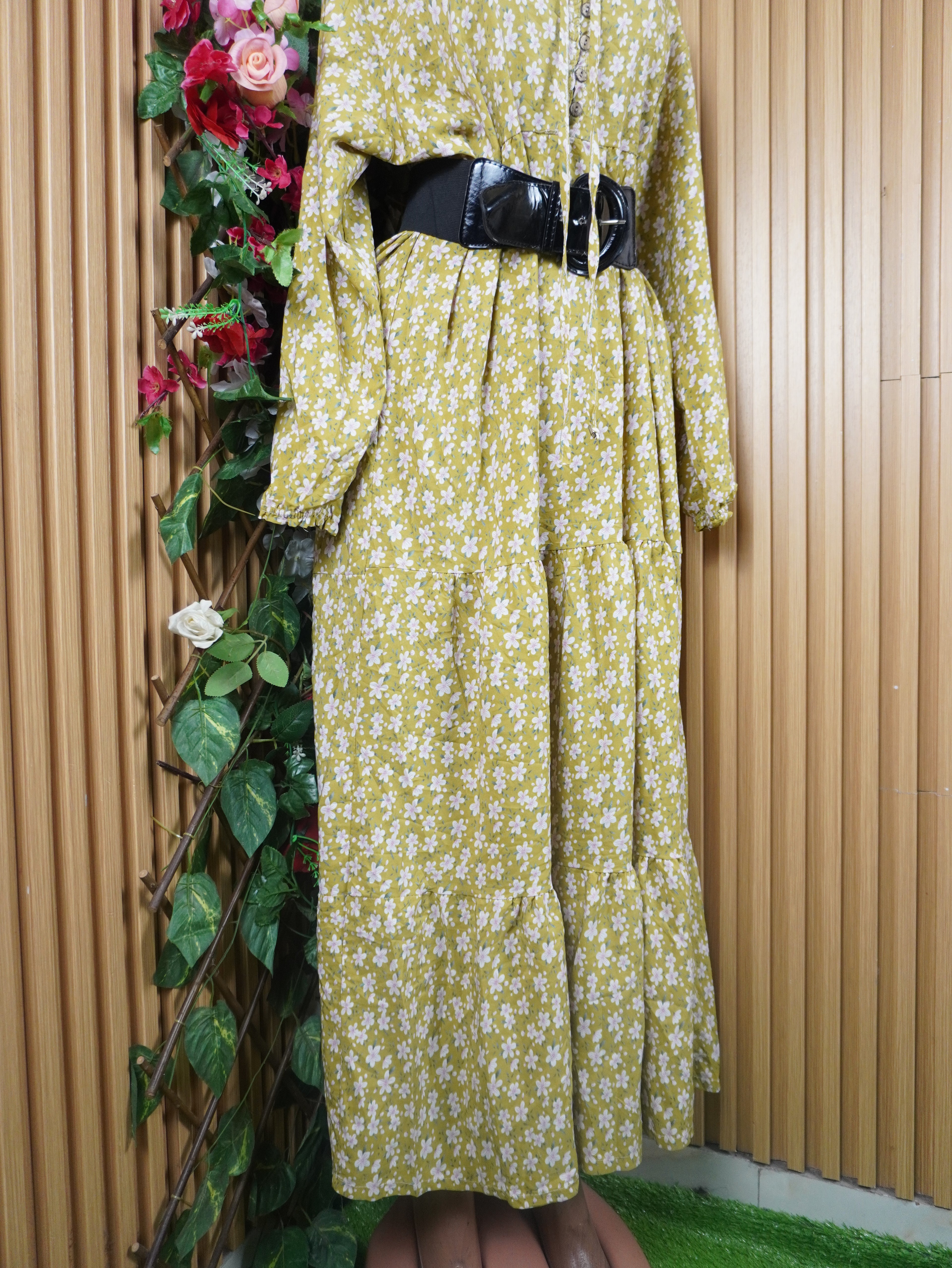 Robe évasée longue manches longue décolletée-L